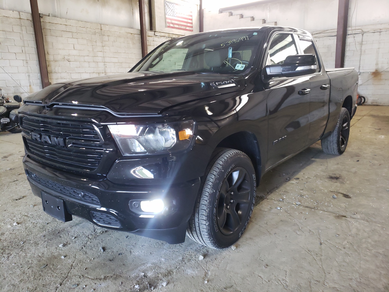 Photo 2 from auction – 2020 RAM 1500 BIG H with VIN 1C6RRFBG3LN309258