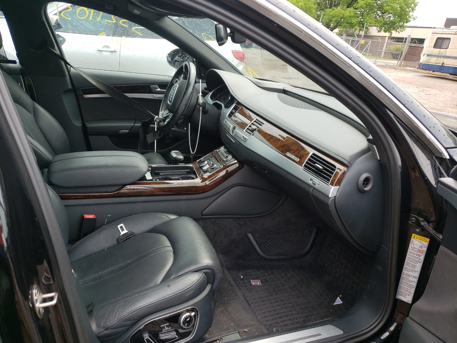 Foto 5 de la subasta – 2015 AUDI A8 QUATTRO con VIN WAUJ2AFD8FN026997