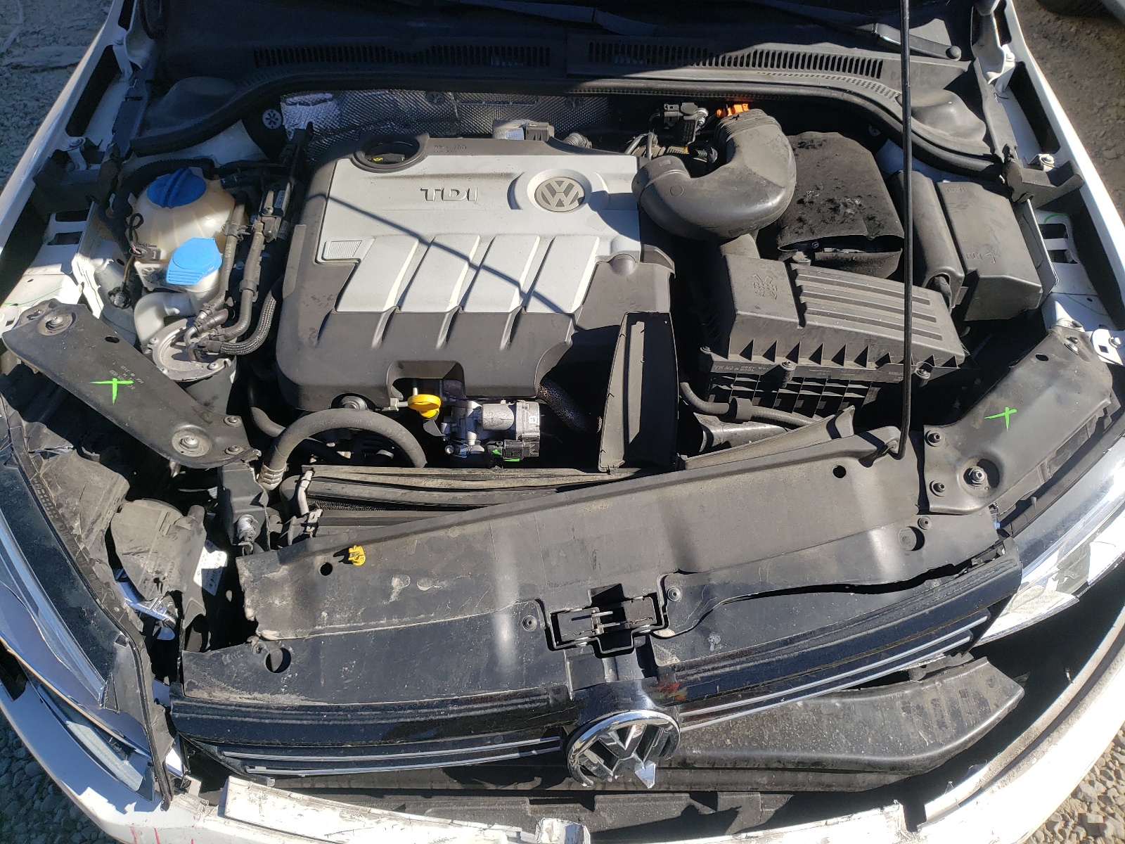 Photo 7 from auction – 2014 VOLKSWAGEN JETTA TDI with VIN 3VWLL7AJ2EM411633