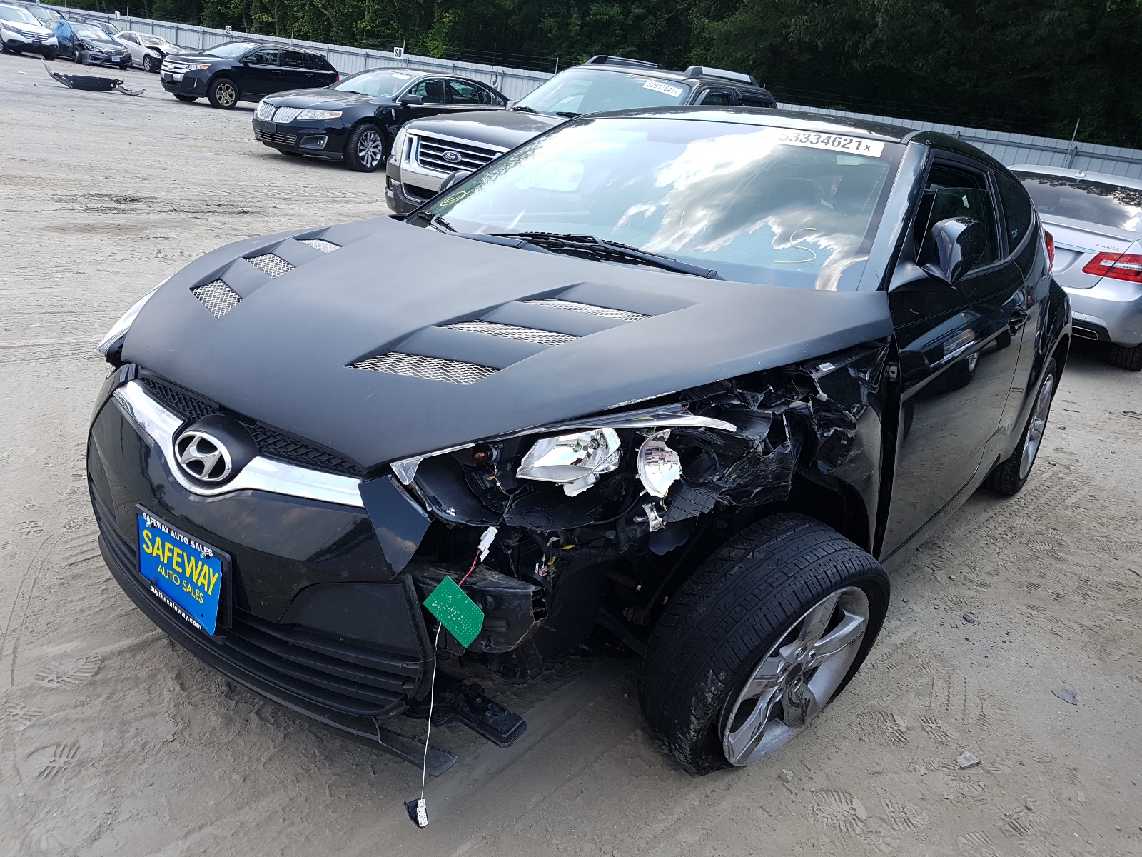 Photo 2 from auction – 2014 HYUNDAI VELOSTER with VIN KMHTC6AD0EU198812