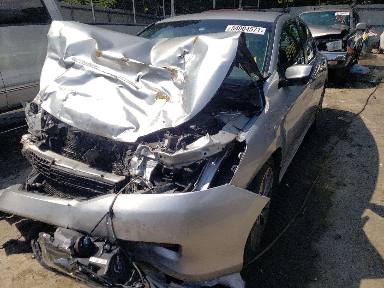 Photo 2 from auction – 2014 HONDA ACCORD with VIN 1HGCR2F52DA270205