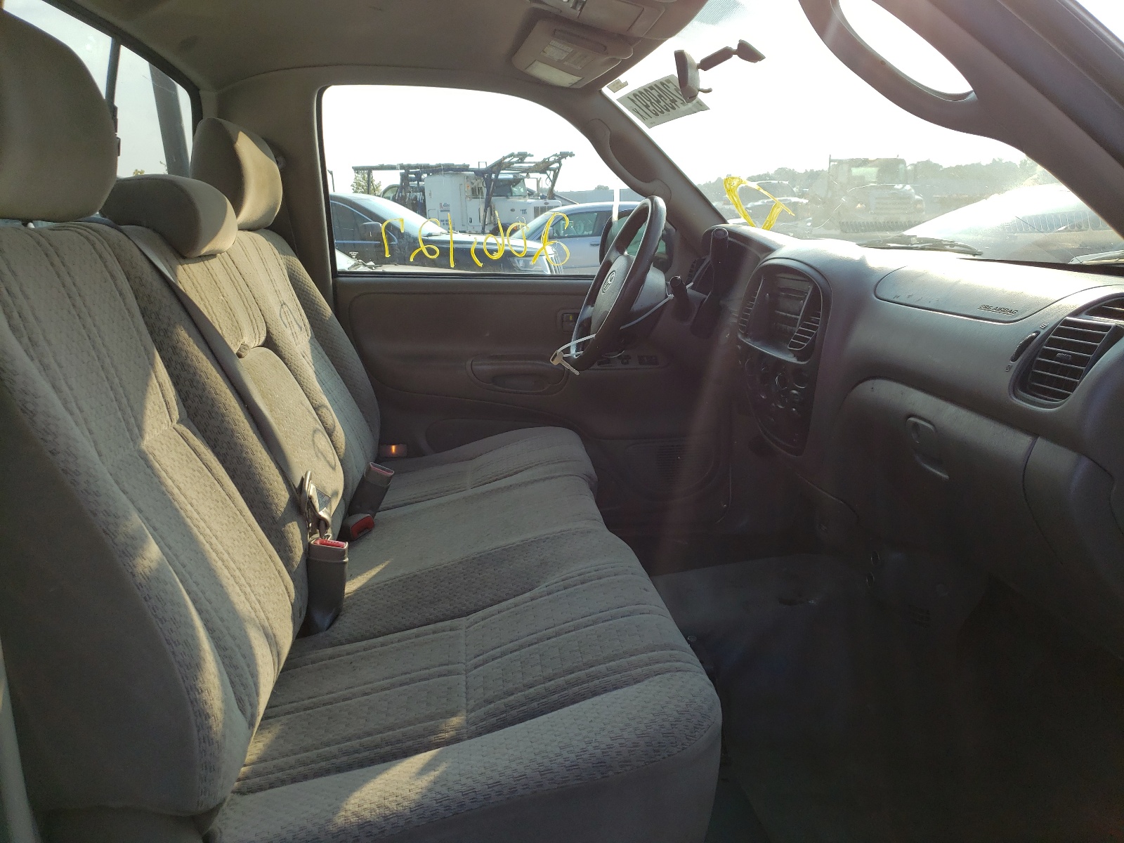 Photo 5 from auction – 2006 TOYOTA TUNDRA with VIN 5TBKT42196S484701