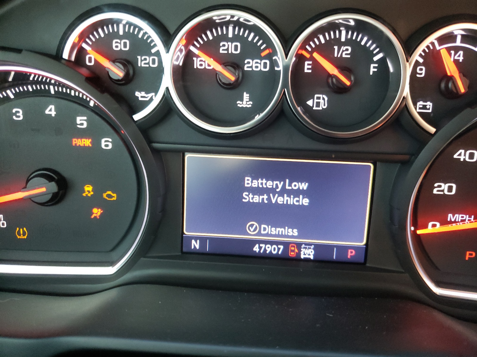 Photo 8 from auction – 2020 CHEVROLET SILVERADO with VIN 3GCUYDED2LG102445