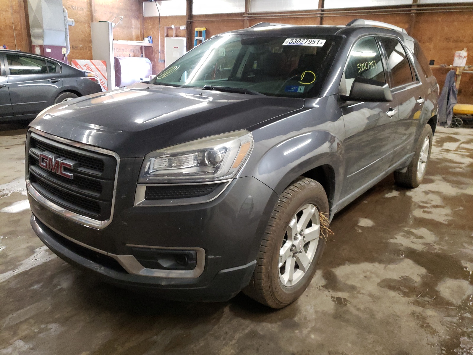 Photo 2 from auction – 2013 GMC ACADIA SLE with VIN 1GKKVPKD4DJ166853