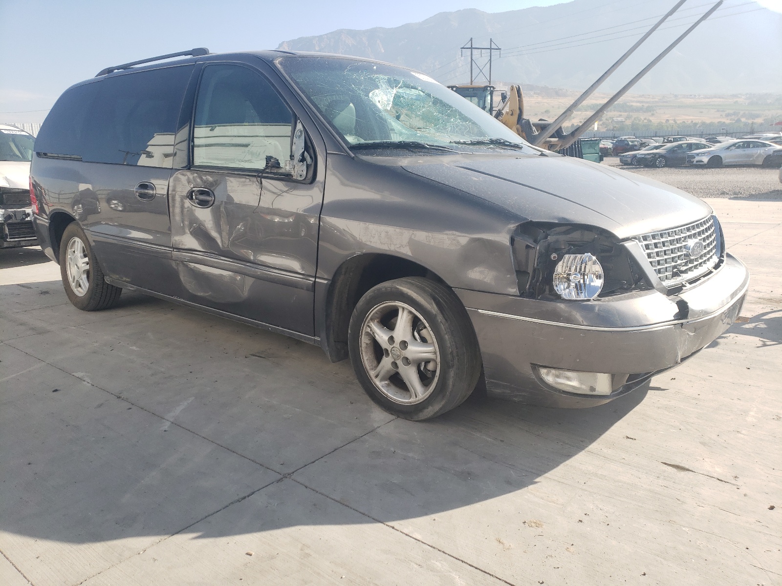 Фото 1 с аукциона – 2006 FORD FREESTAR S с VIN 2FMDA52256BA05434