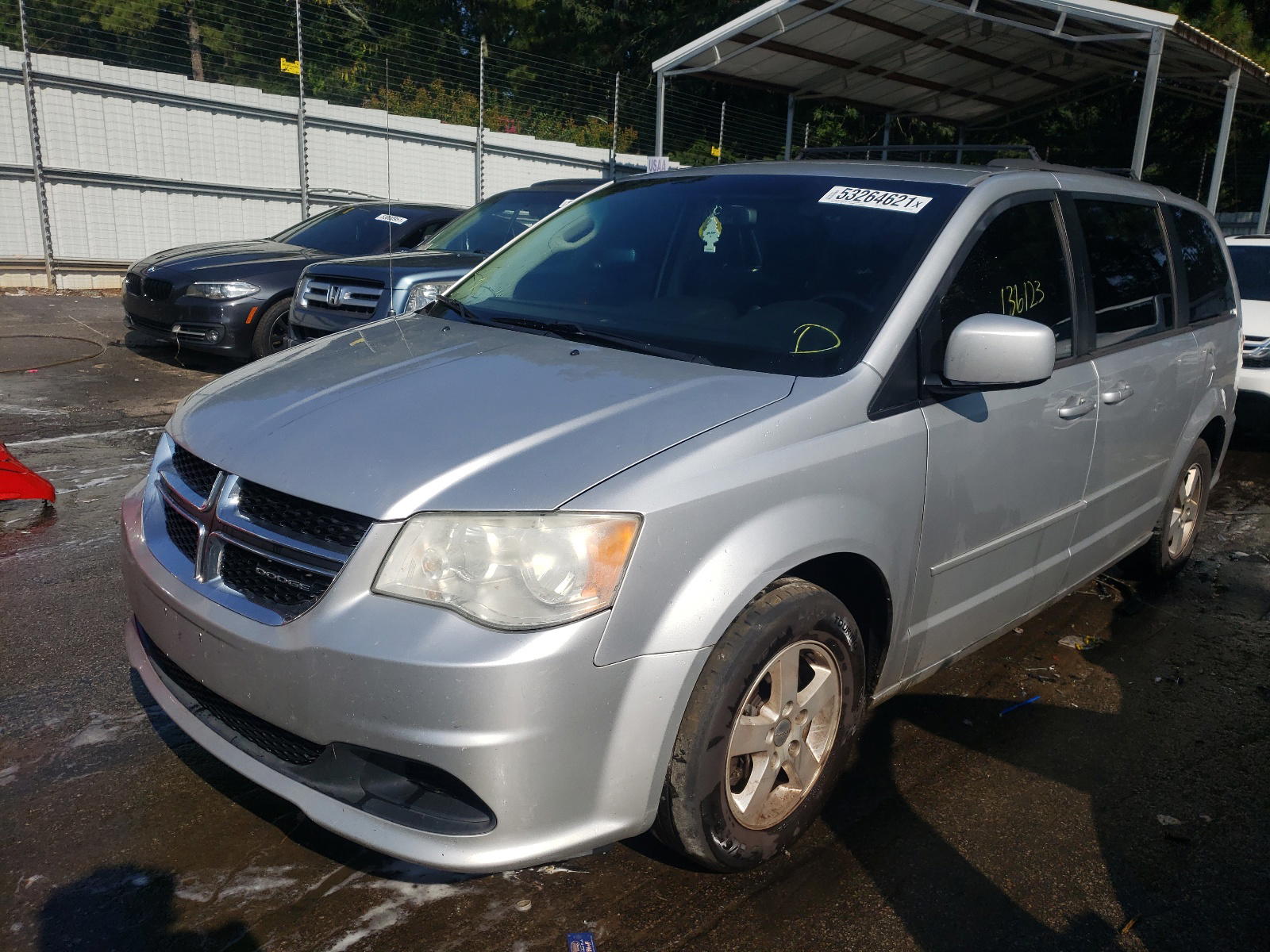 Photo 2 from auction – 2012 DODGE GRAND CARA with VIN 2C4RDGCG4CR136431