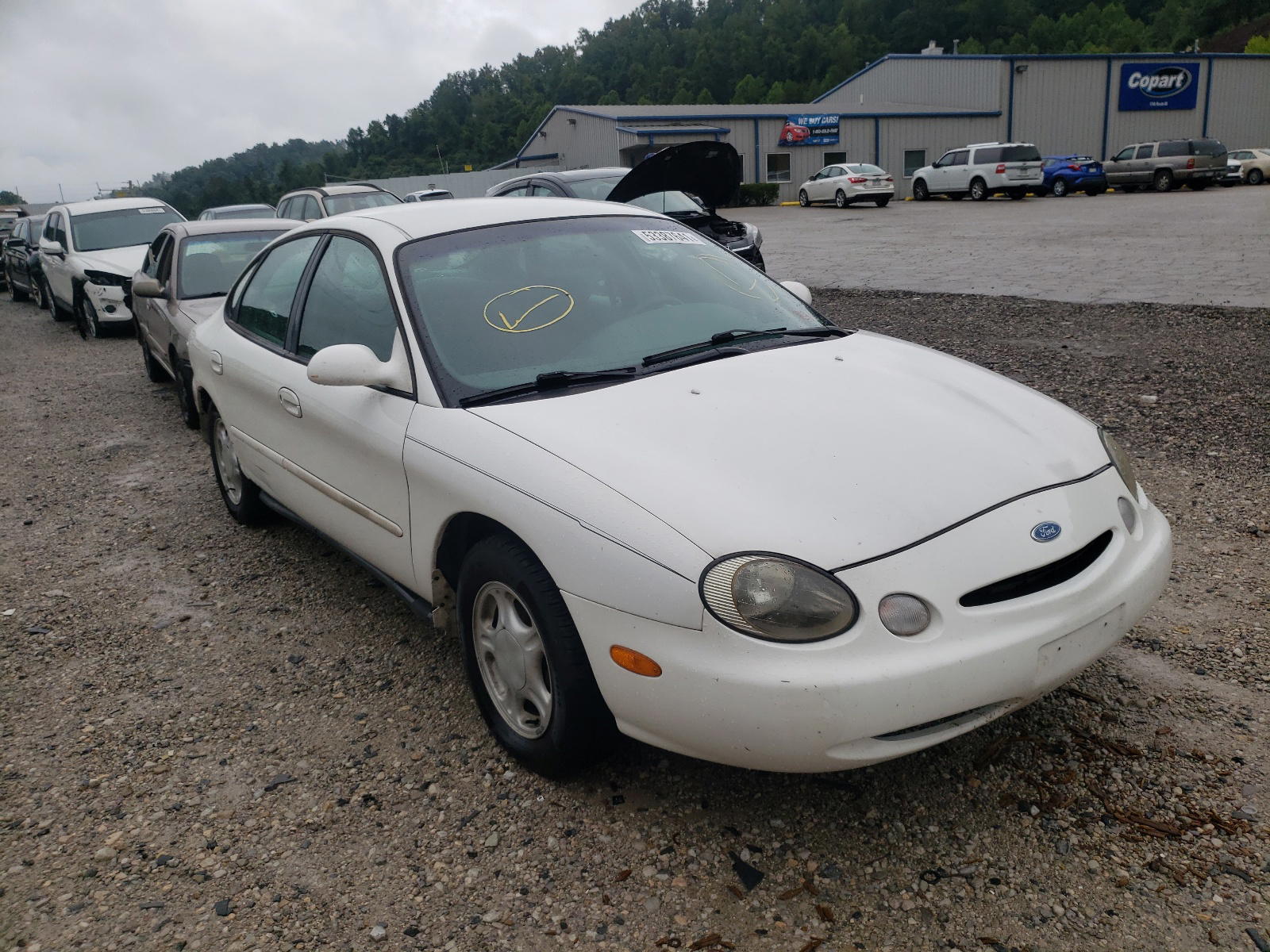 FORD TAURUS GL 1996 with VIN 1FALP52U7TG112074 - Photo from auction