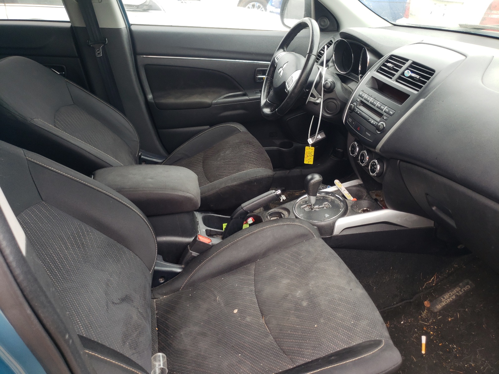 صورة رقم 5 من المزاد - 2013 MITSUBISHI OUTLANDER مع VIN 4A4AP5AU3DE021358