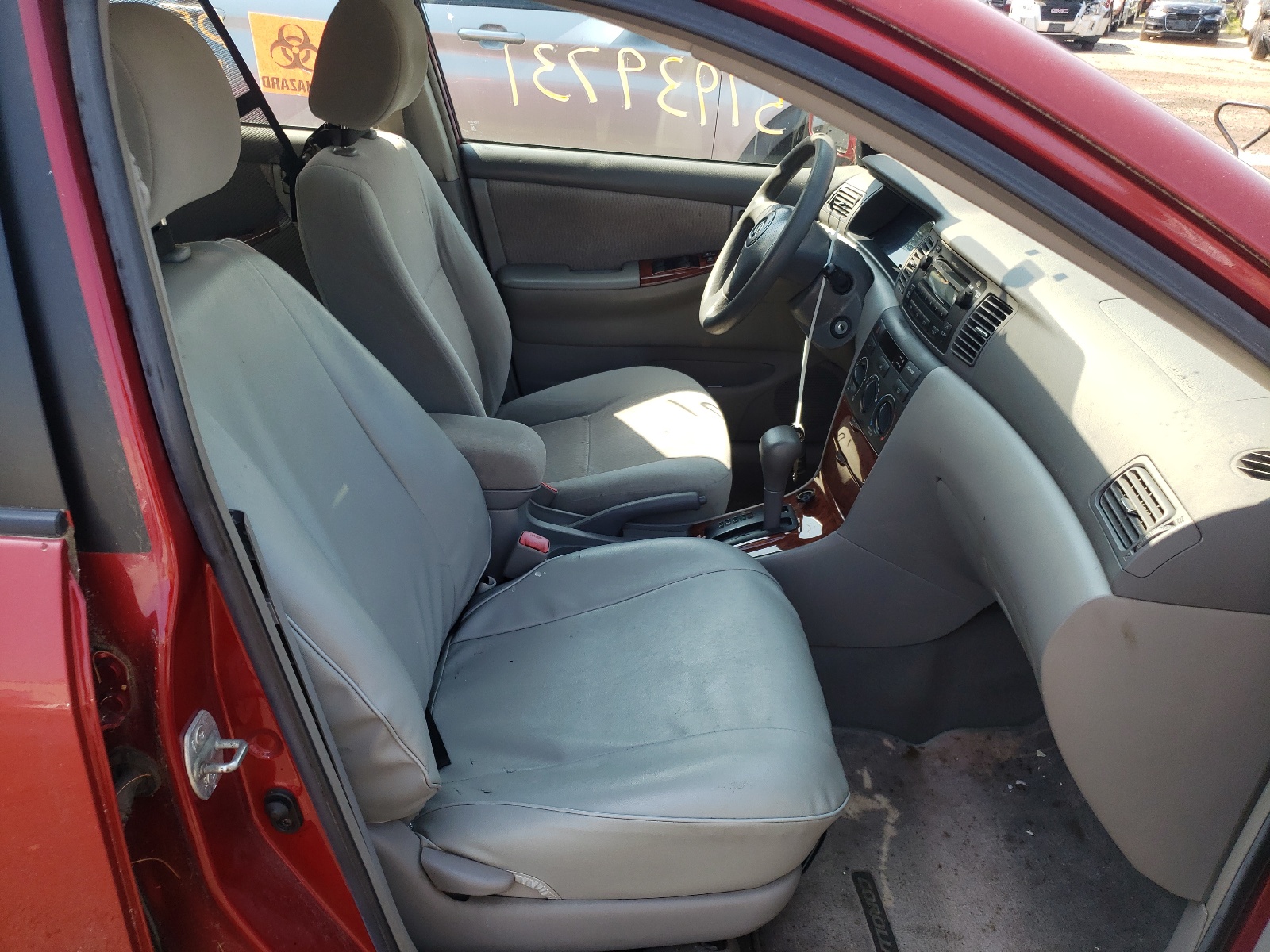 Photo 5 from auction – 2008 TOYOTA COROLLA CE with VIN 1NXBR32E78Z026538