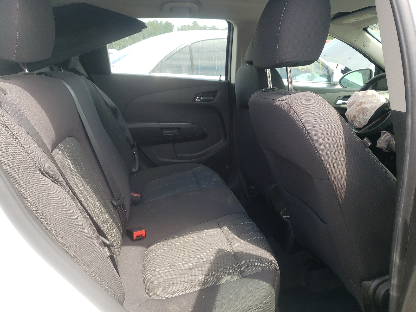 Photo 6 from auction – 2015 CHEVROLET SONIC LT with VIN 1G1JC6SH5F4171435