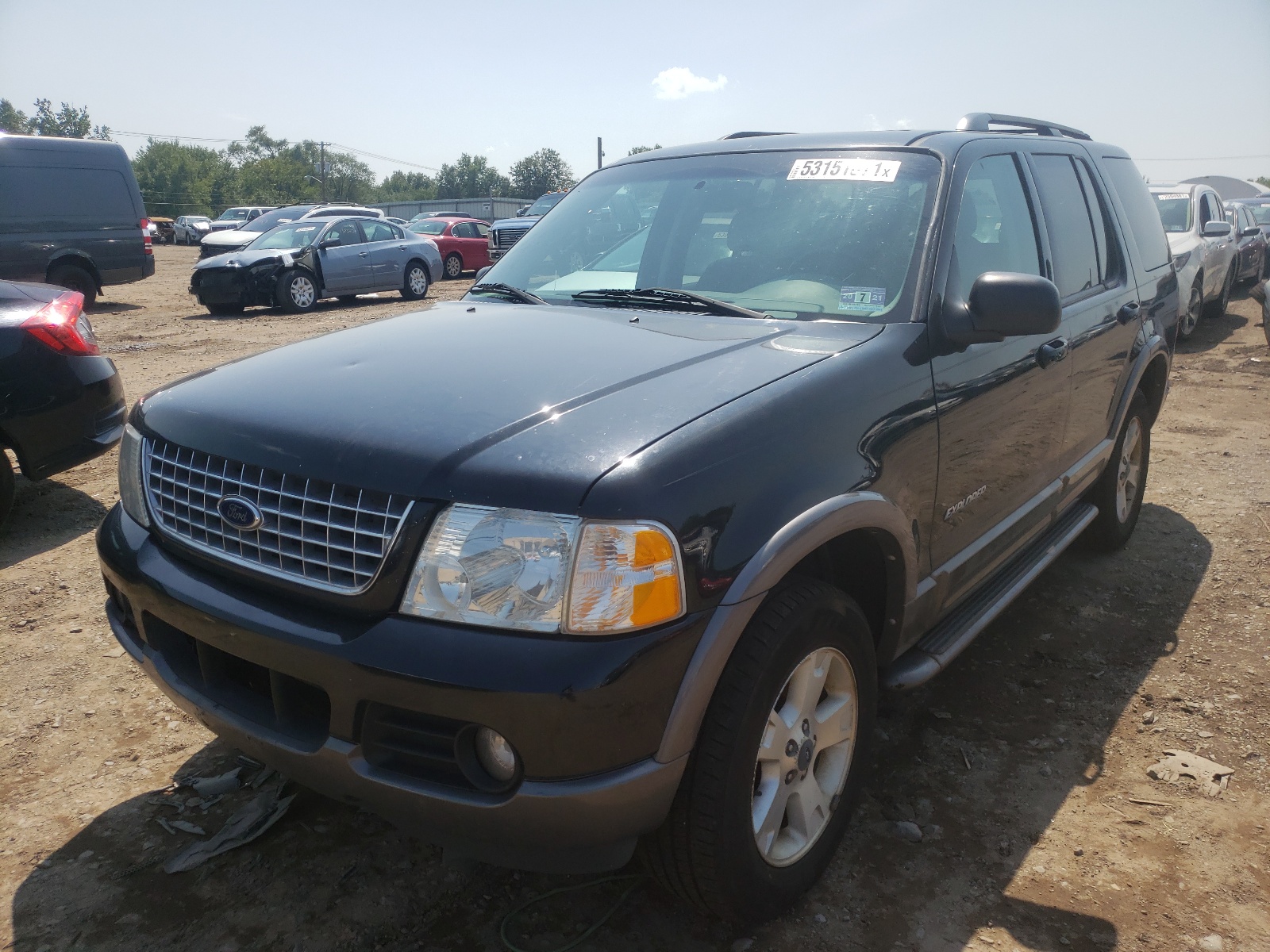 Photo 2 from auction – 2004 FORD EXPLORER X with VIN 1FMZU73K74UA16806
