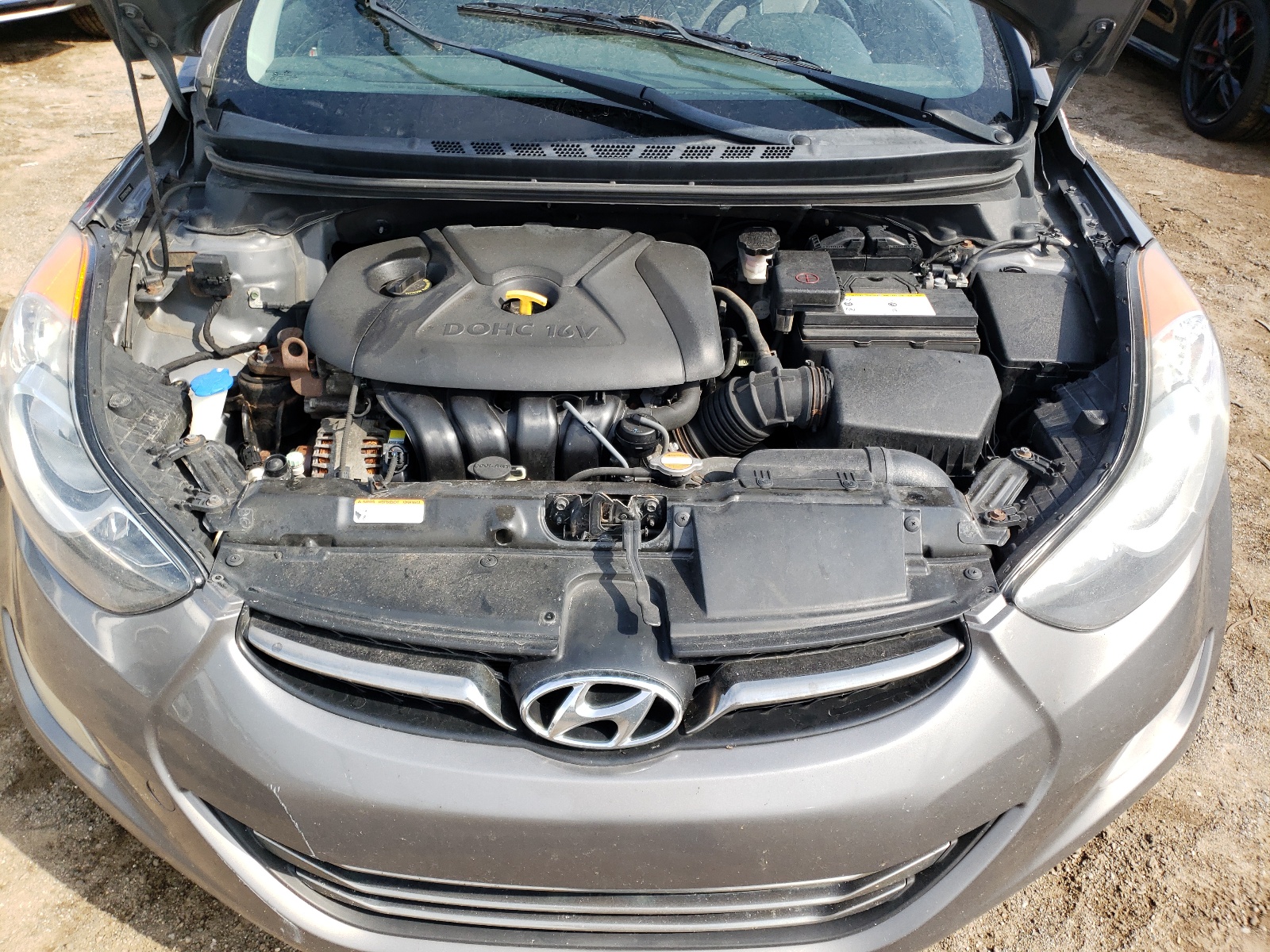 Photo 7 from auction – 2011 HYUNDAI ELANTRA GL with VIN 5NPDH4AE8BH050632