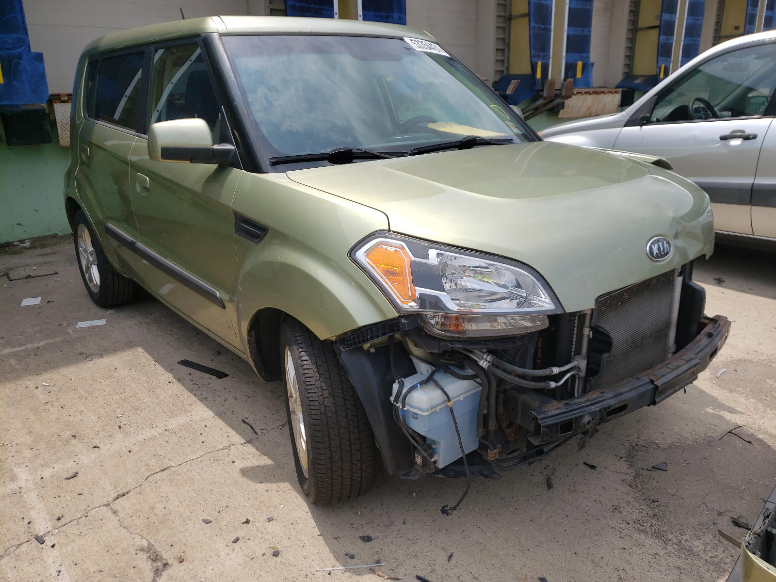 KIA SOUL + 2010 with VIN KNDJT2A22A7079753 - Photo from auction