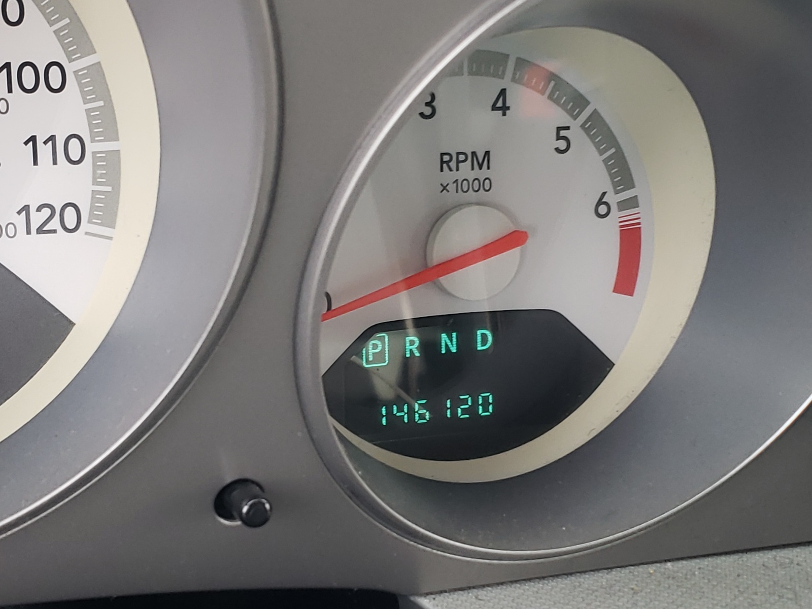 Photo 8 from auction – 2008 DODGE AVENGER SE with VIN 1B3LC46J28N143558