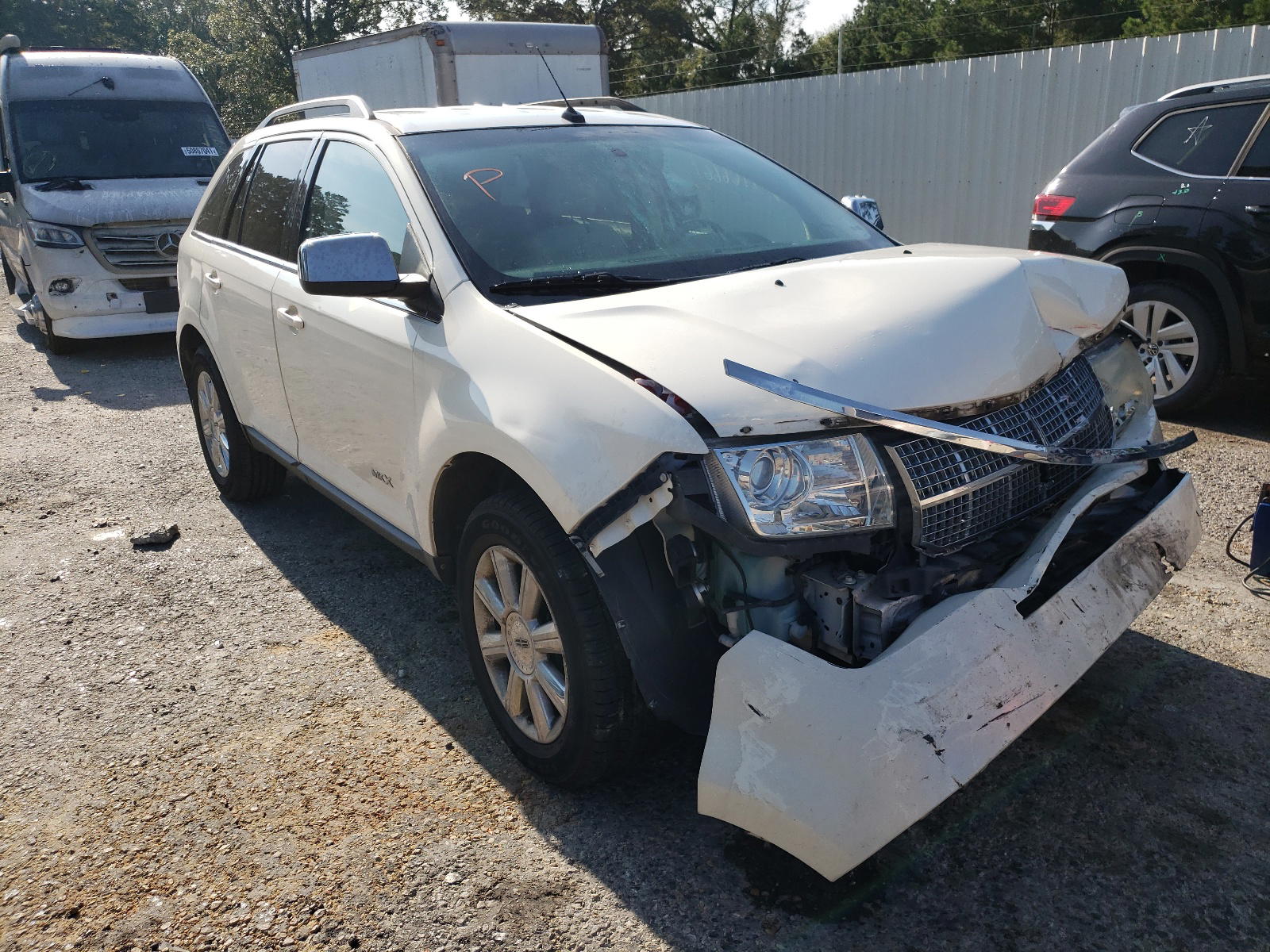 LINCOLN MKX 2007 with VIN 2LMDU68CX7BJ29766 - Photo from auction
