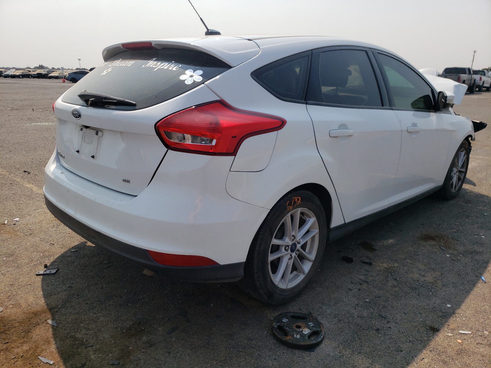 Zdjęcie 4 z aukcji – 2017 FORD FOCUS SE z VIN 1FADP3K26HL232213