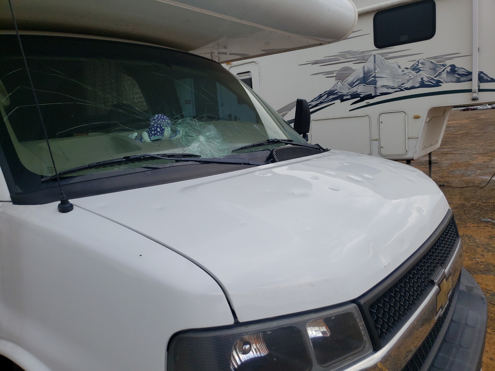 Photo 9 from auction – 2006 GULF STREAM CONQUEST with VIN 1GBJG31U161265570