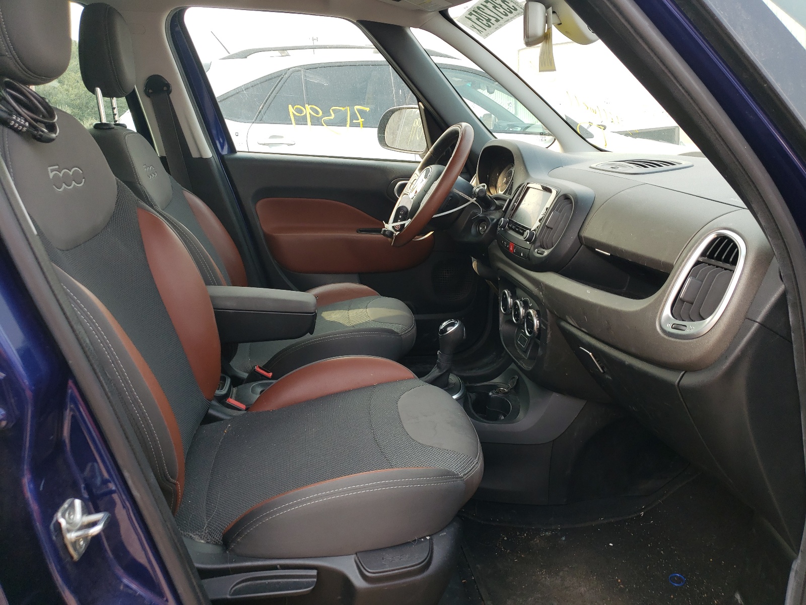 Photo 5 from auction – 2015 FIAT 500L TREKK with VIN ZFBCFADH8FZ034549