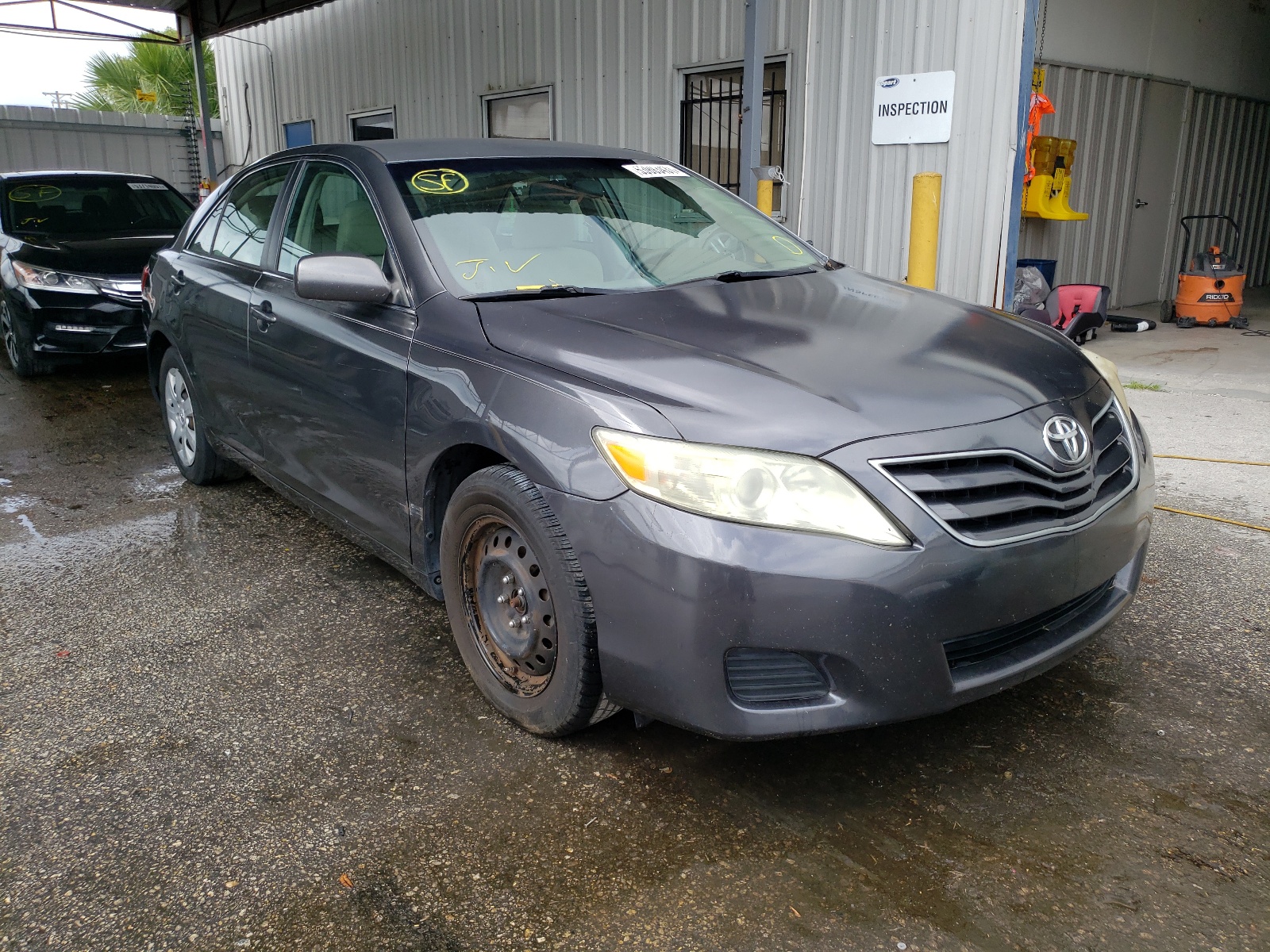 Photo 1 from auction – 2010 TOYOTA CAMRY BASE with VIN 4T1BF3EK5AU030300