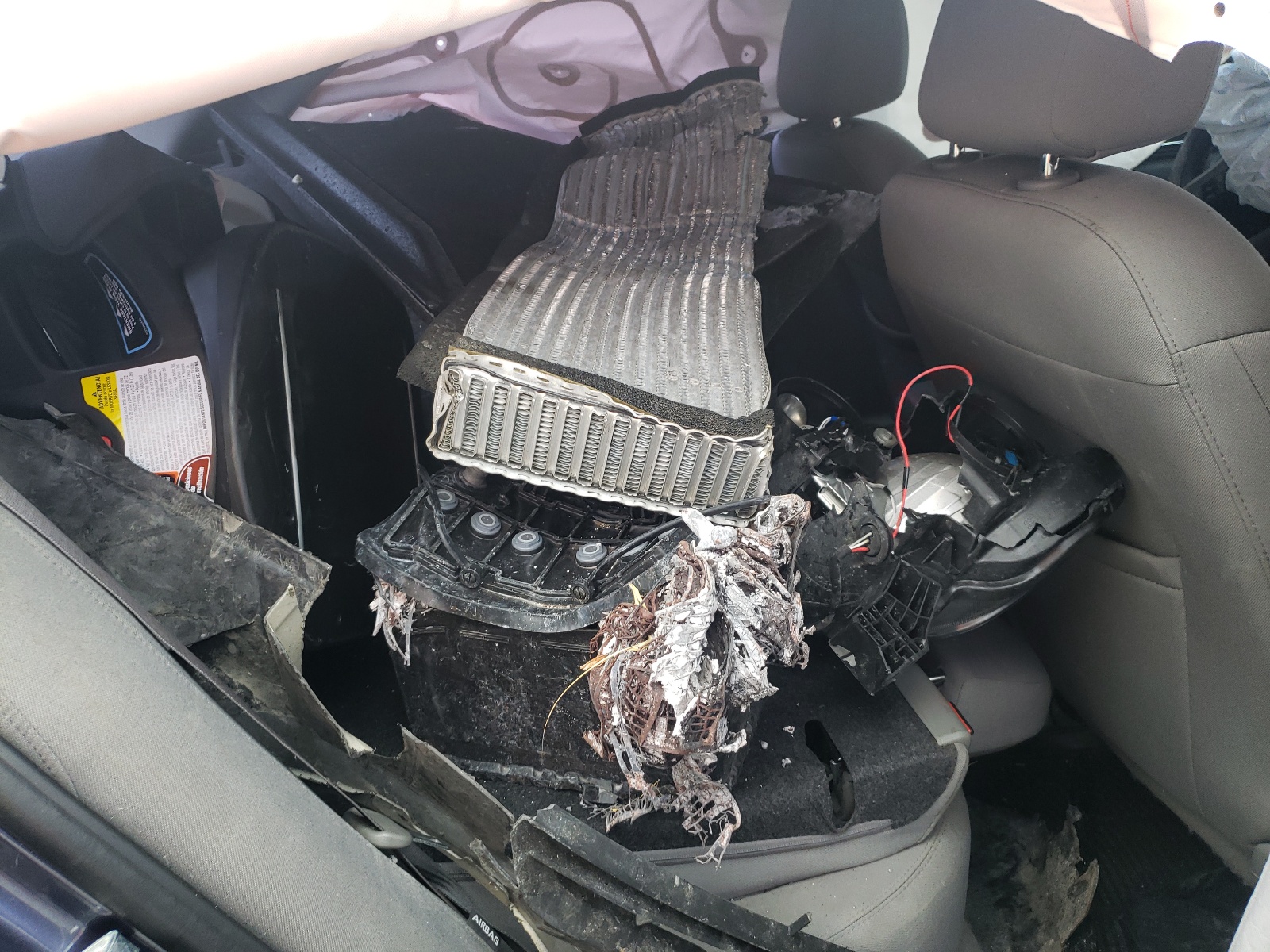 Photo 6 from auction – 2015 CHEVROLET MALIBU LS with VIN 1G11B5SL1FF147722
