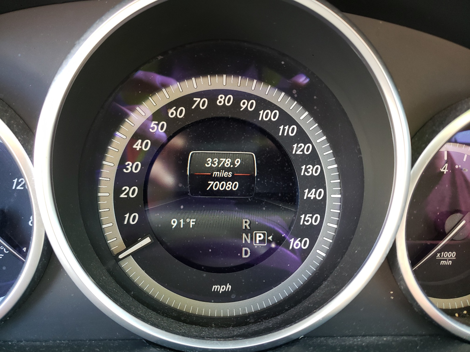 Photo 8 from auction – 2016 MERCEDES-BENZ E 350 with VIN WDDHF5KB4GB299204