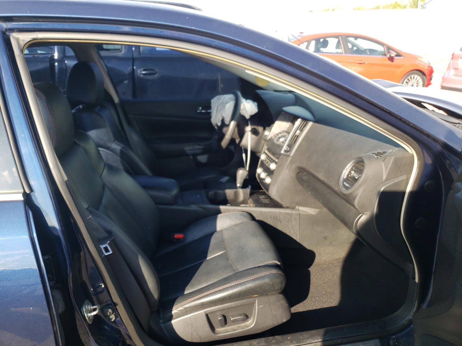 Photo 5 from auction – 2014 NISSAN MAXIMA S with VIN 1N4AA5APXEC436019