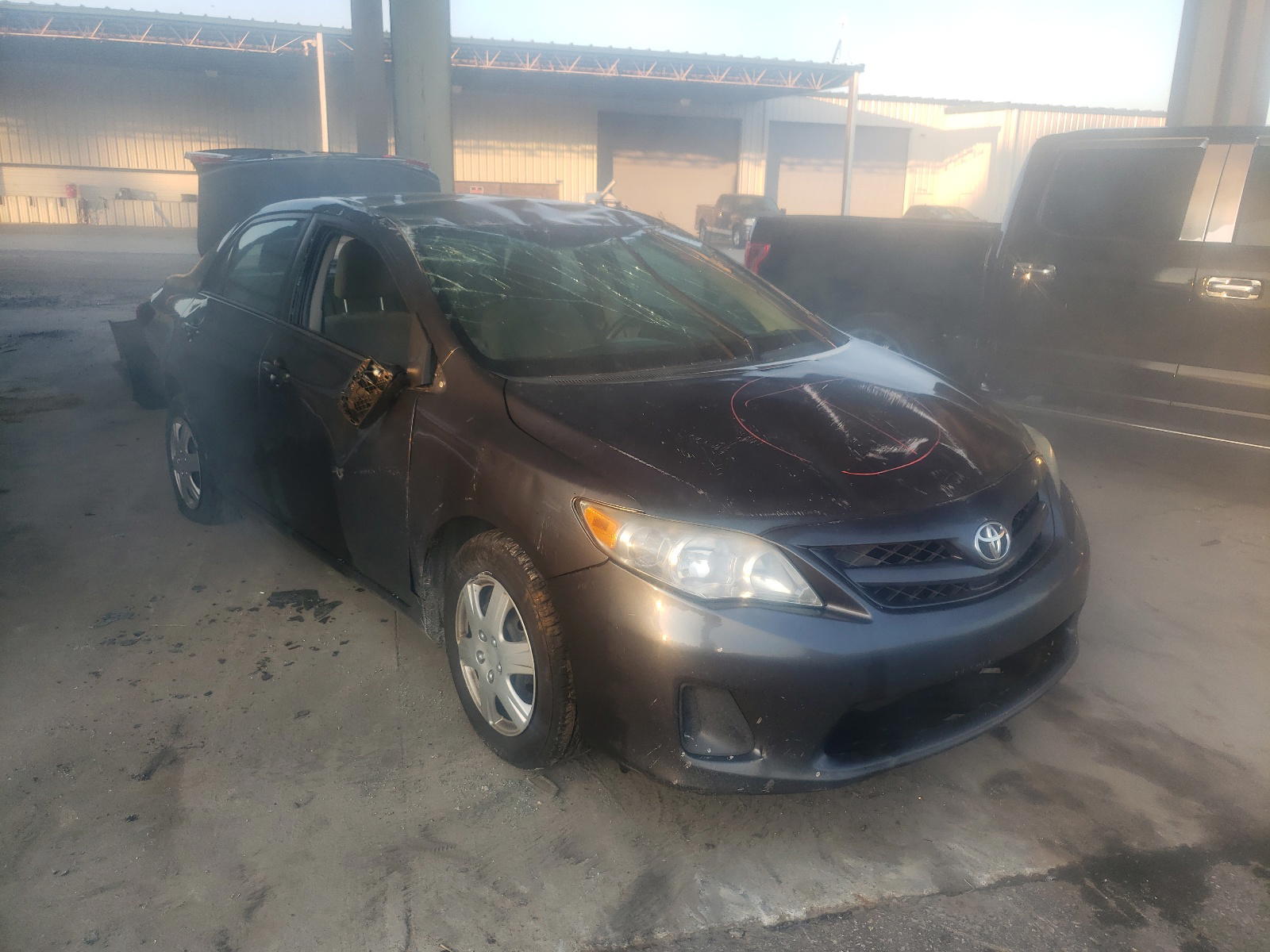 TOYOTA COROLLA BA 2011 with VIN 2T1BU4EE1BC607719 - Photo from auction