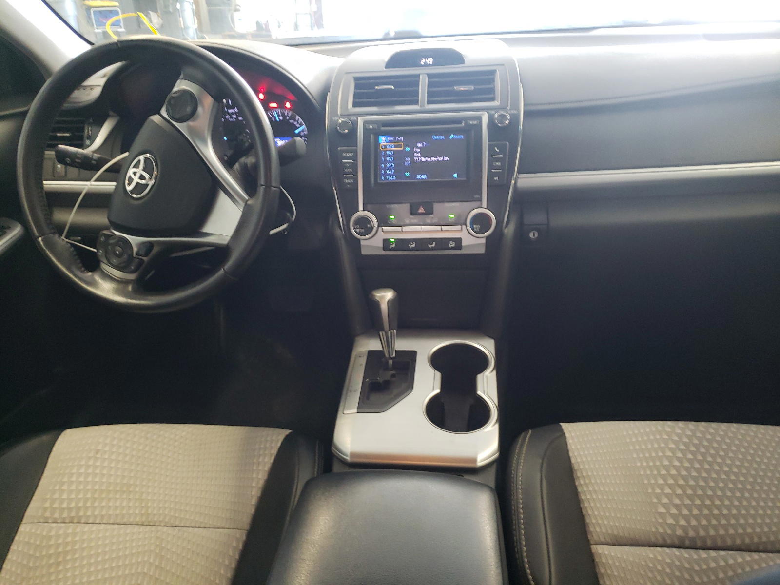 Photo 9 from auction – 2012 TOYOTA CAMRY BASE with VIN 4T1BF1FK5CU051217