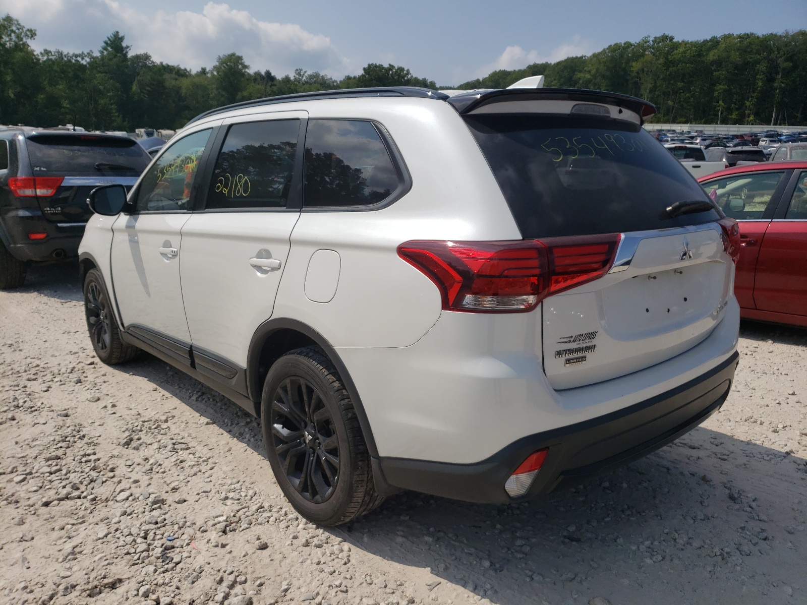 Photo 3 from auction – 2018 MITSUBISHI OUTLANDER with VIN JA4AZ3A39JZ034966