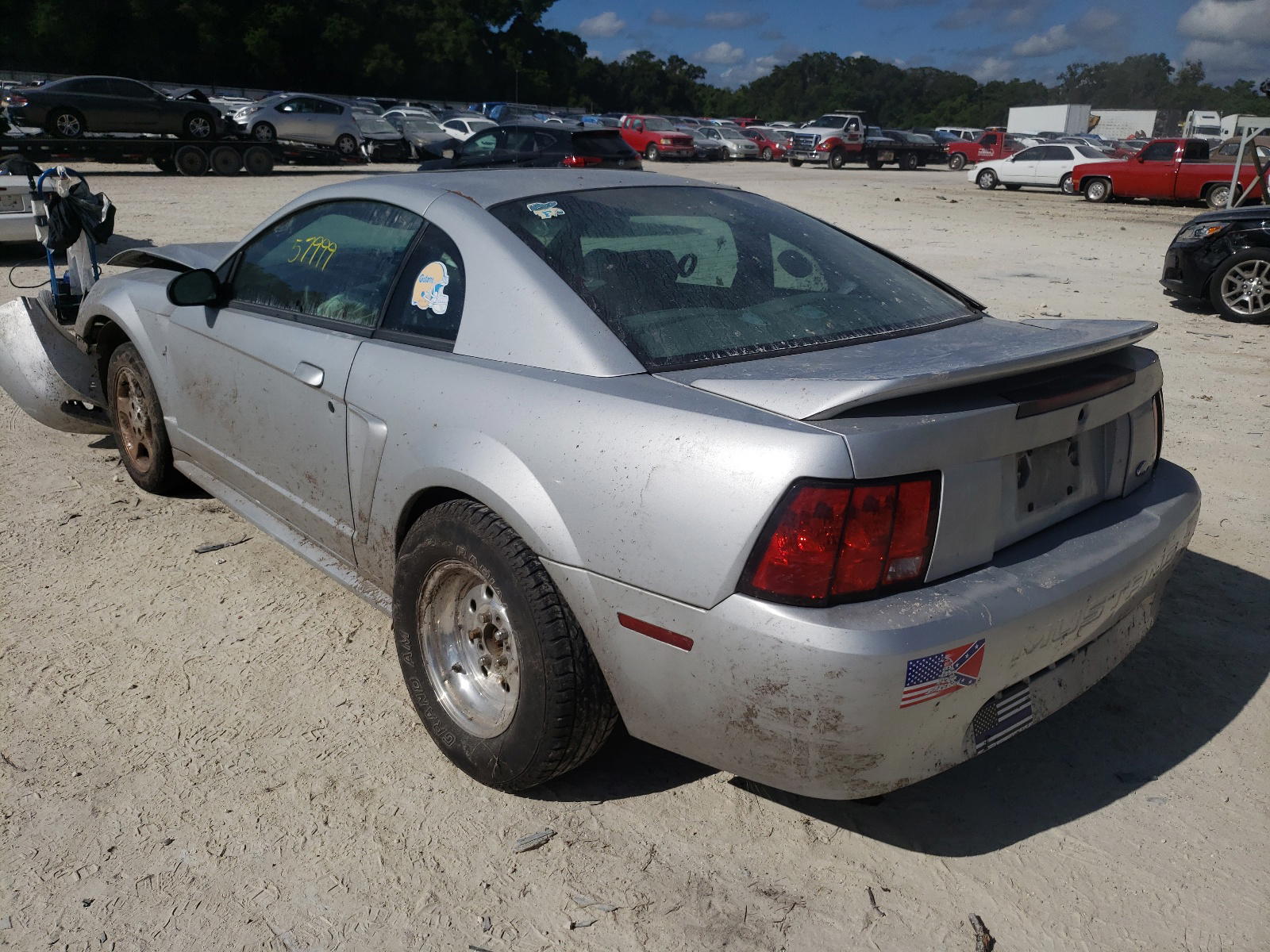 Photo 3 from auction – 2000 FORD MUSTANG with VIN 1FAFP4041YF263967