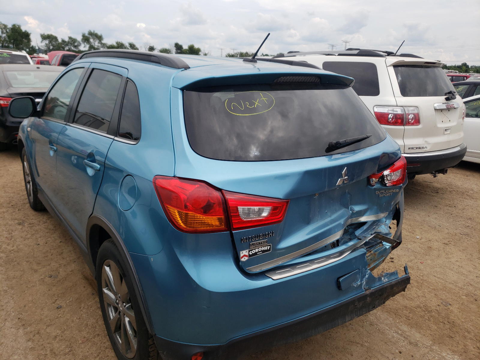 Photo 3 from auction – 2013 MITSUBISHI OUTLANDER with VIN 4A4AP5AU3DE021358