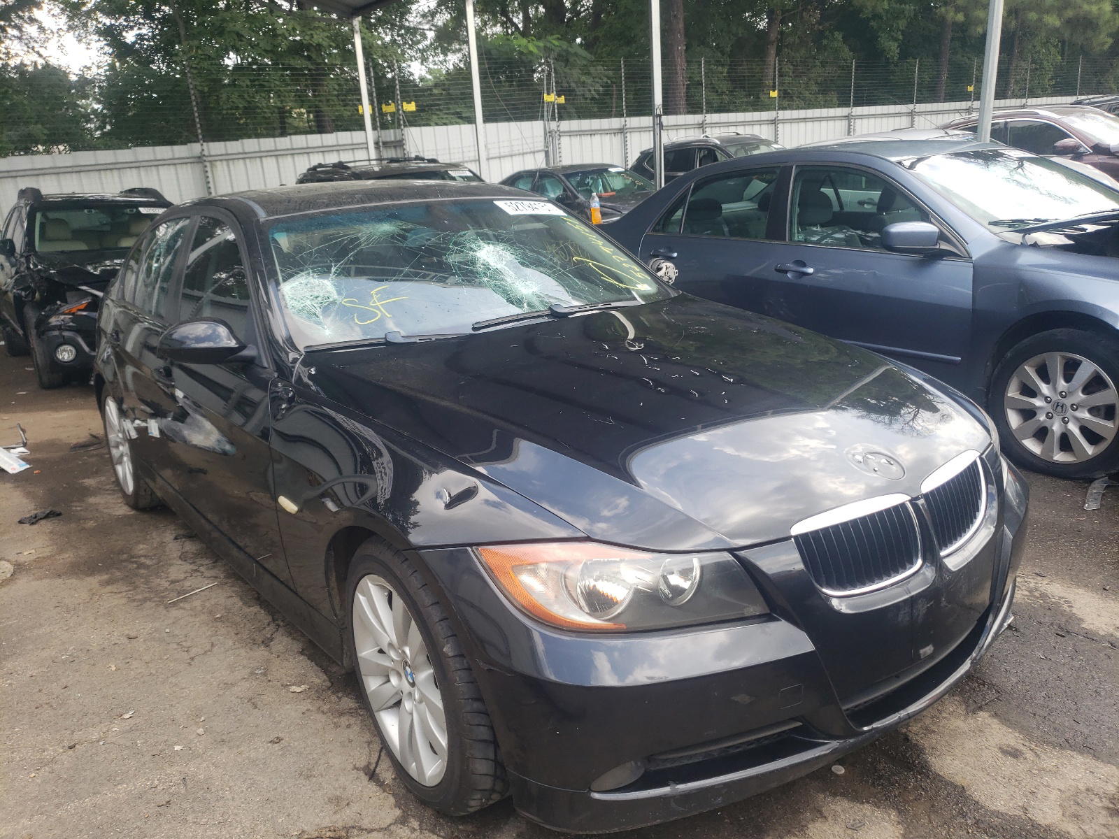 BMW 328 I 2007 with VIN WBAVA33507PG50007 - Photo from auction