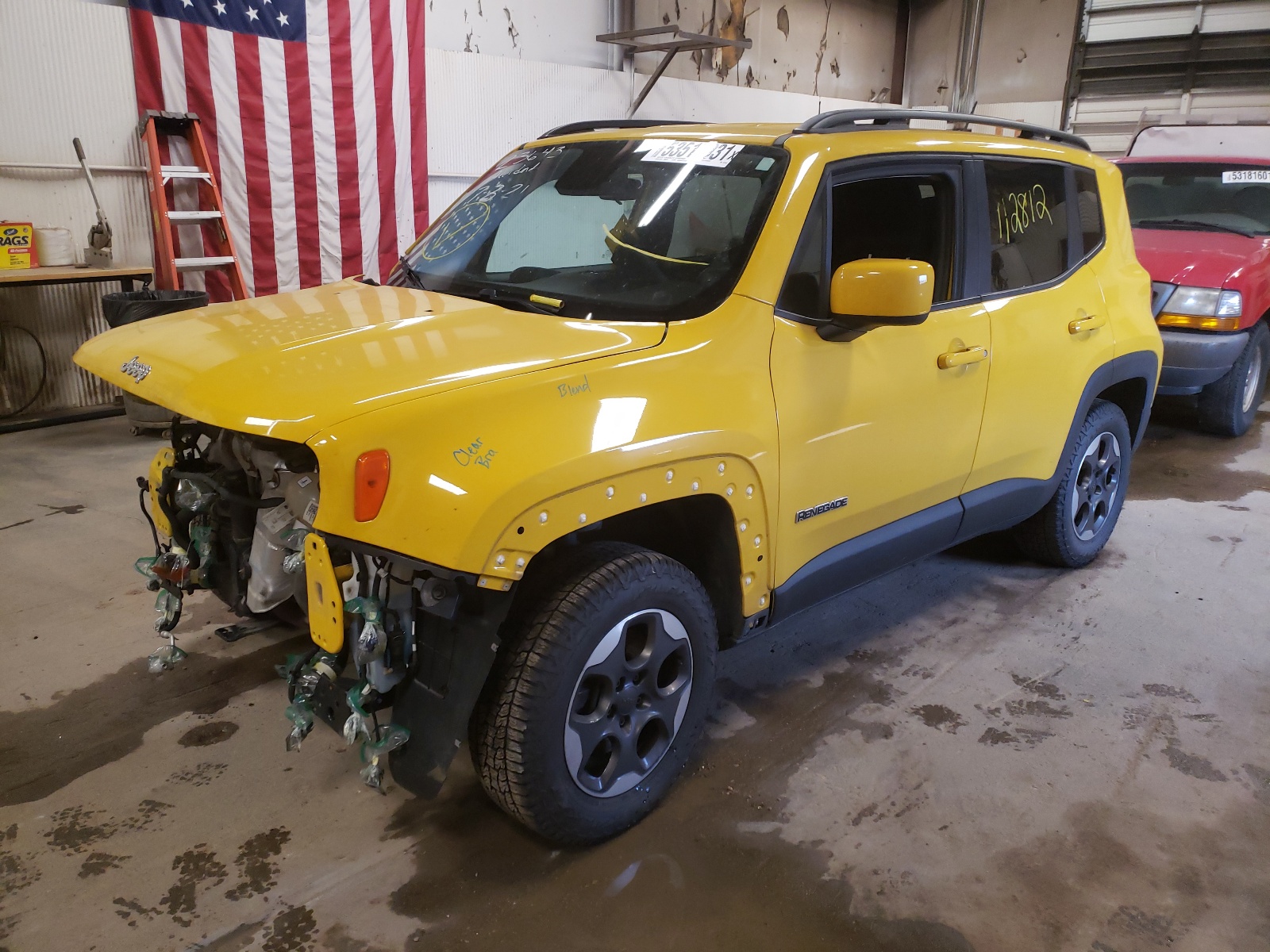 Photo 2 from auction – 2015 JEEP RENEGADE L with VIN ZACCJBBH0FPB70648