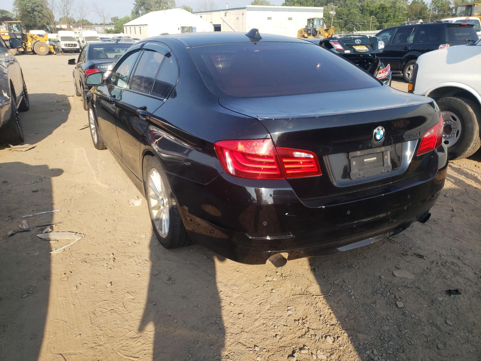 Photo 3 from auction – 2011 BMW 535 XI with VIN WBAFU7C58BC778379