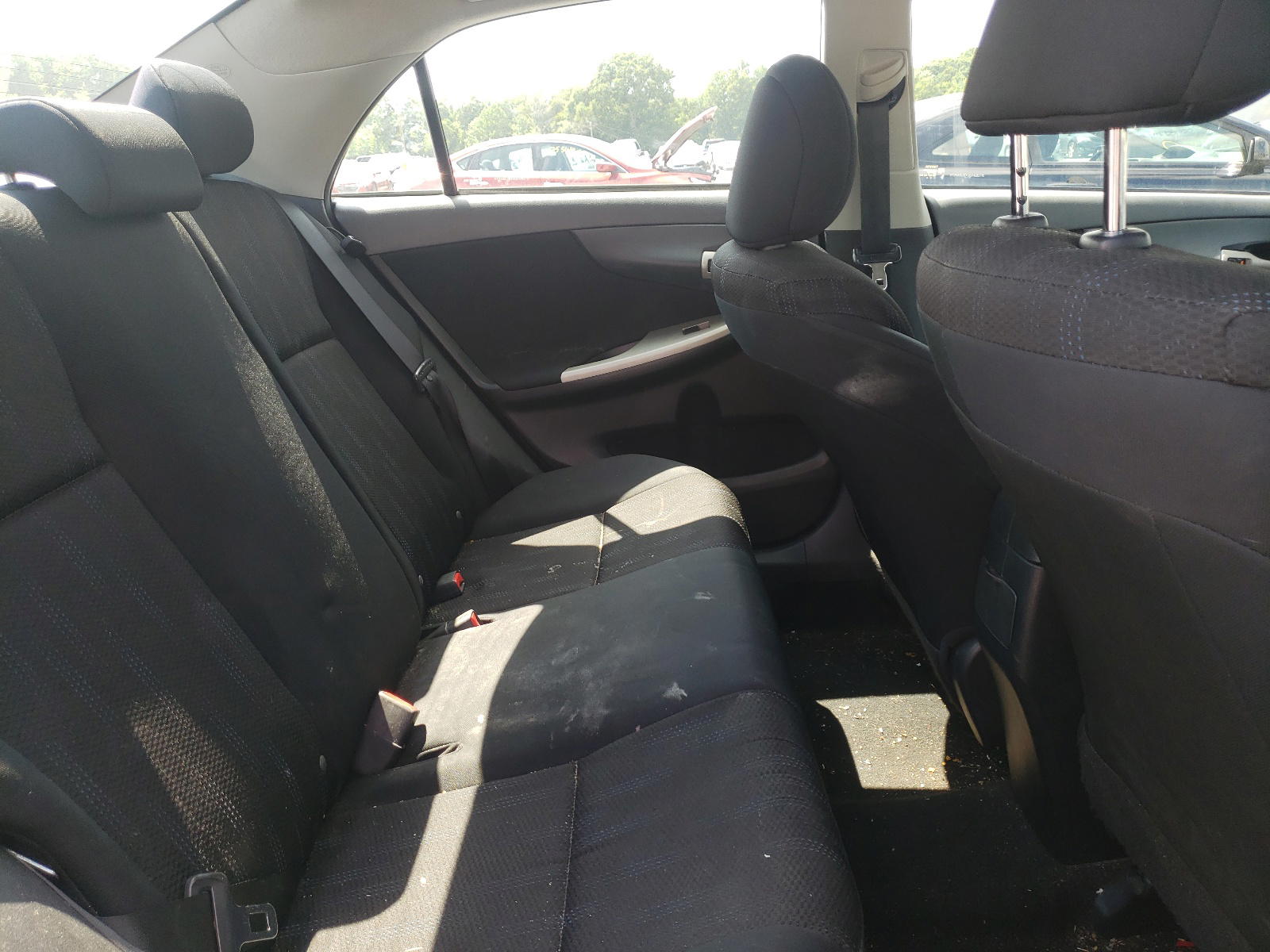 Photo 6 from auction – 2011 TOYOTA COROLLA BA with VIN 2T1BU4EE4BC663573