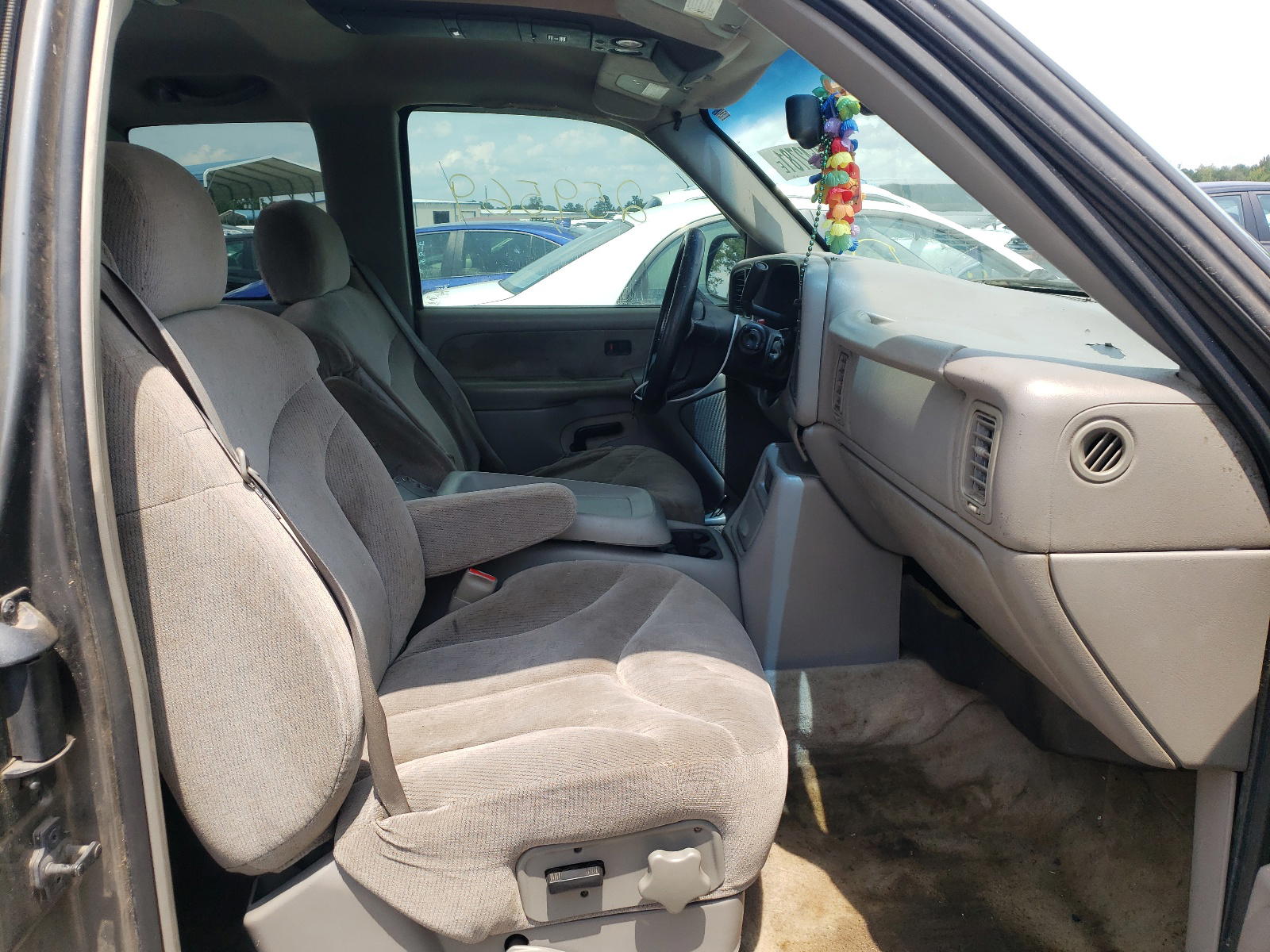 Photo 5 from auction – 2000 GMC NEW SIERRA with VIN 2GTEC19T6Y1209341