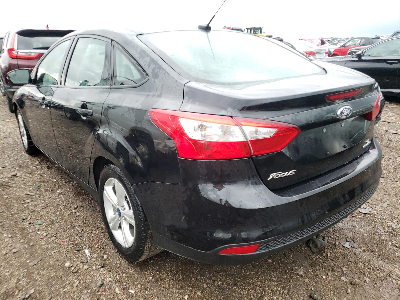 Photo 3 from auction – 2014 FORD FOCUS SE with VIN 1FADP3F22EL427523