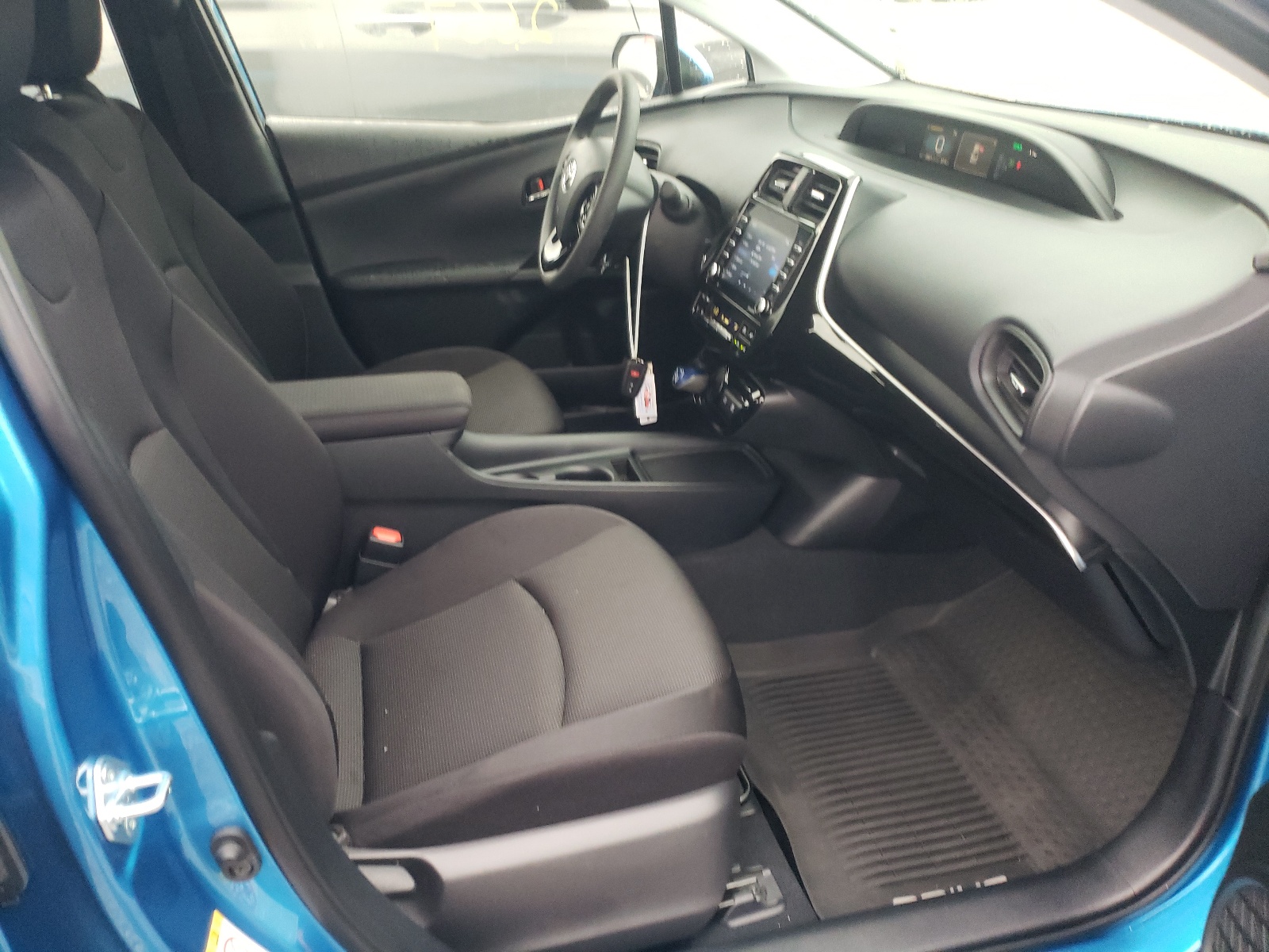 Photo 5 from auction – 2021 TOYOTA PRIUS SPEC with VIN JTDKAMFU0M3143607