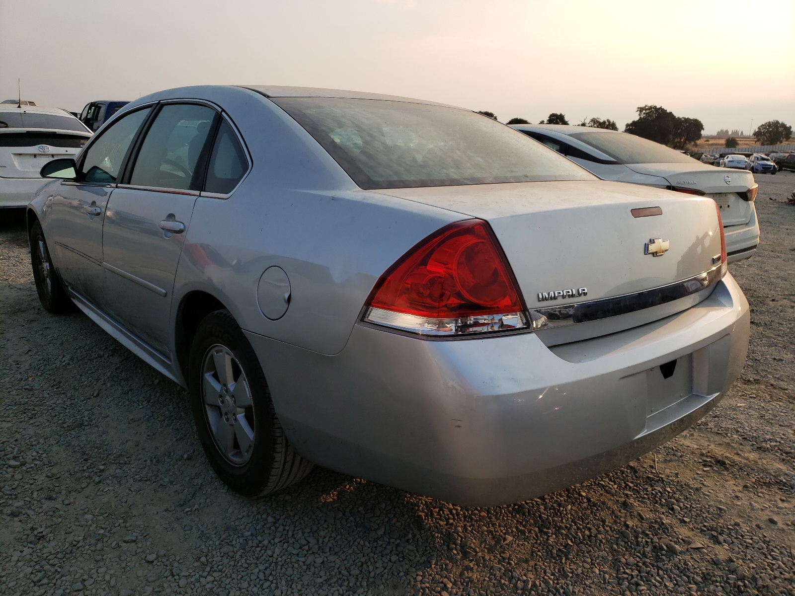 Zdjęcie 3 z aukcji – 2011 CHEVROLET IMPALA LS z VIN 2G1WF5EK9B1323186