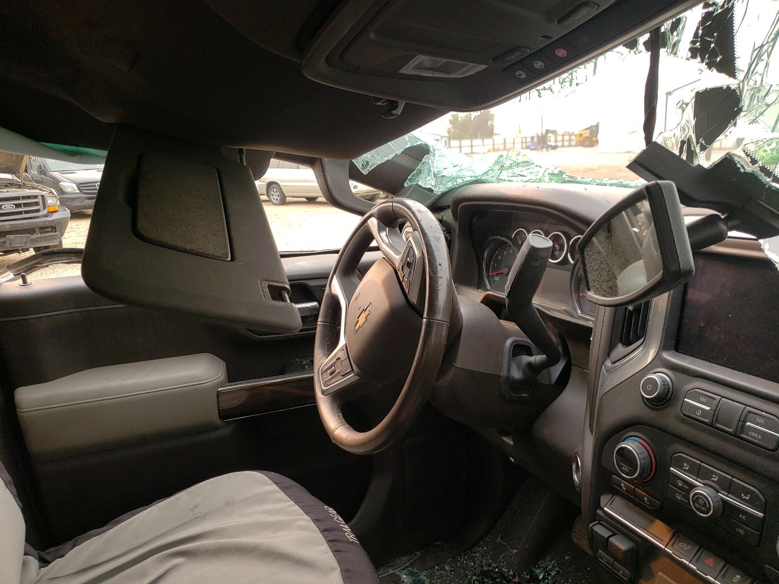 Photo 9 from auction – 2020 CHEVROLET SILVERADO with VIN 1GC2YNE70LF226562