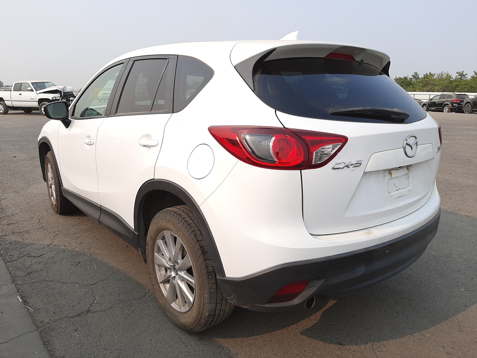 Photo 3 from auction – 2016 MAZDA CX-5 TOURI with VIN JM3KE4CY3G0910648