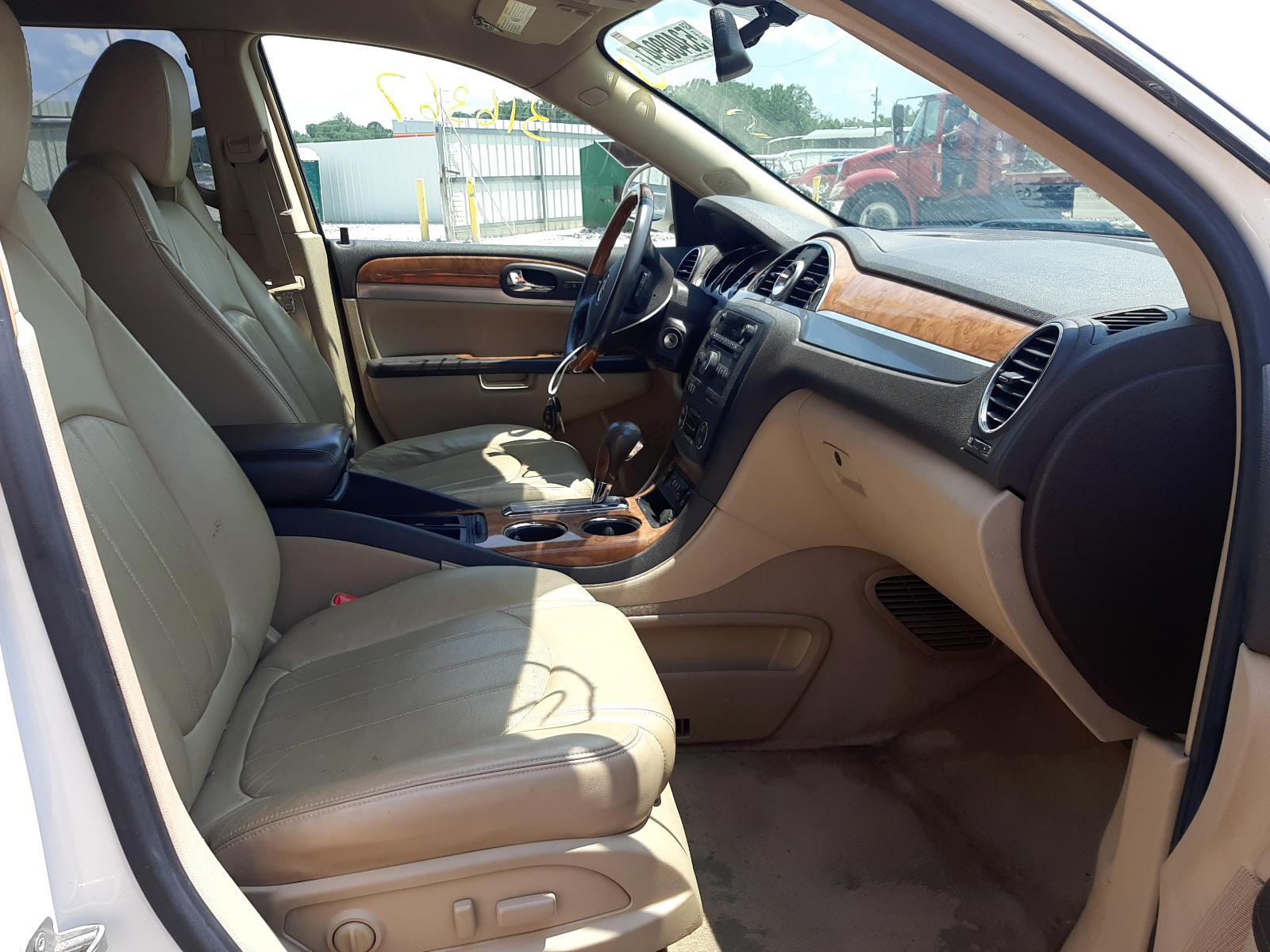 Photo 5 from auction – 2009 BUICK ENCLAVE CX with VIN 5GAER23D29J189992