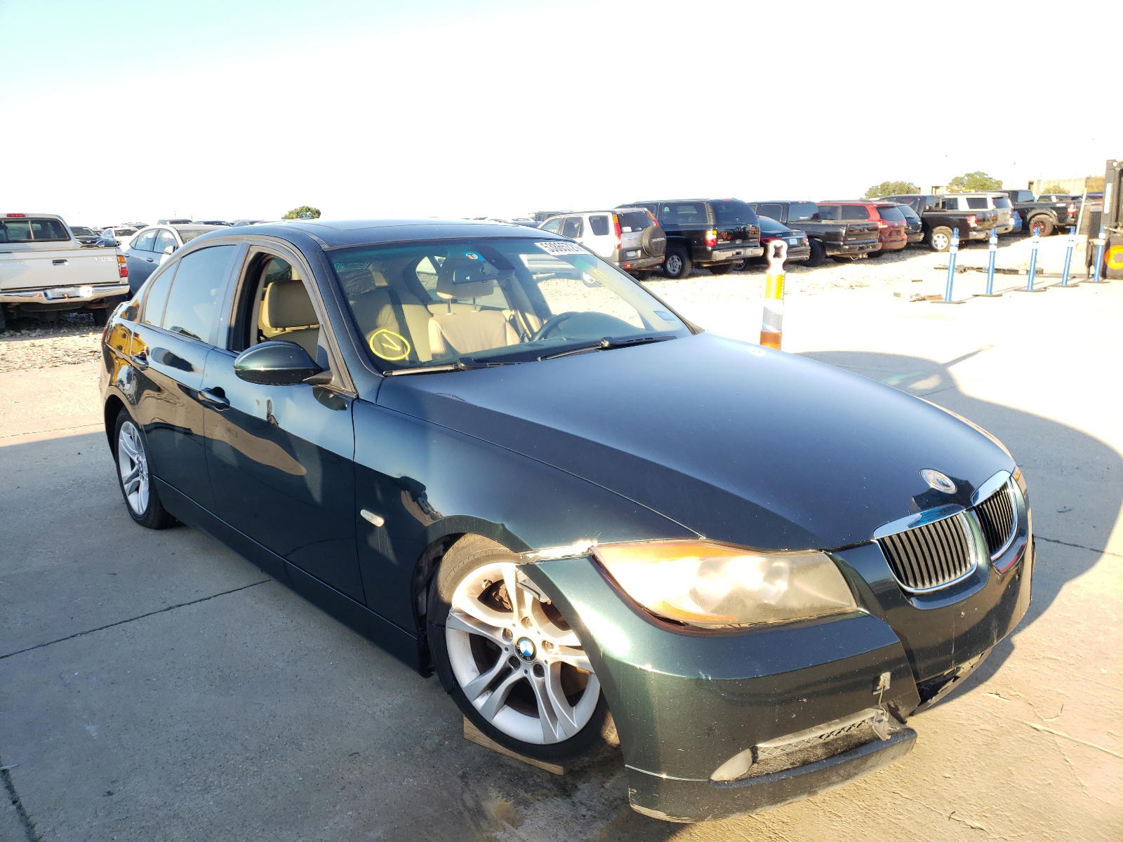 BMW 328 I 2008 with VIN WBAVA37558NL47177 - Photo from auction