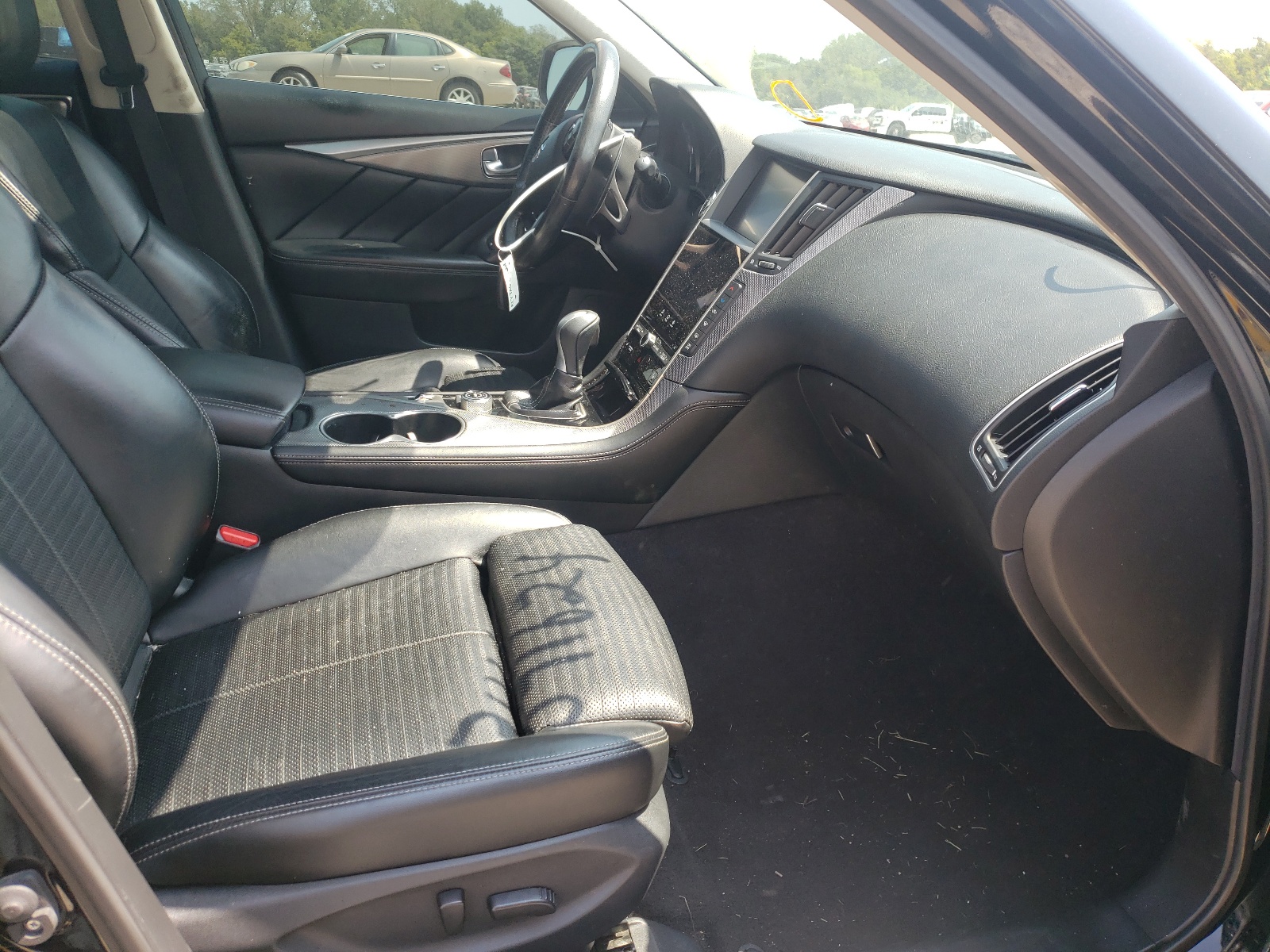 Photo 5 from auction – 2016 INFINITI Q50 PREMIU with VIN JN1EV7AR5GM341624