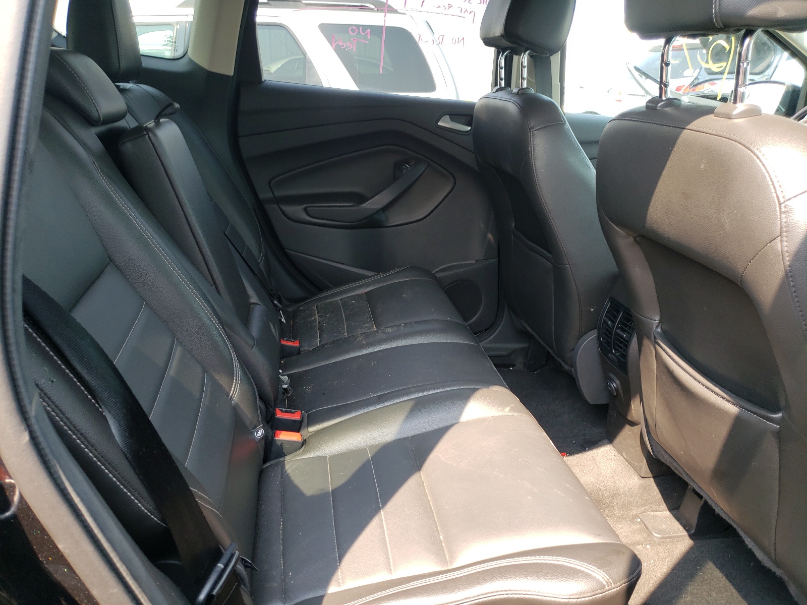 Foto 6 de la subasta – 2013 FORD ESCAPE SEL con VIN 1FMCU9H96DUC56971