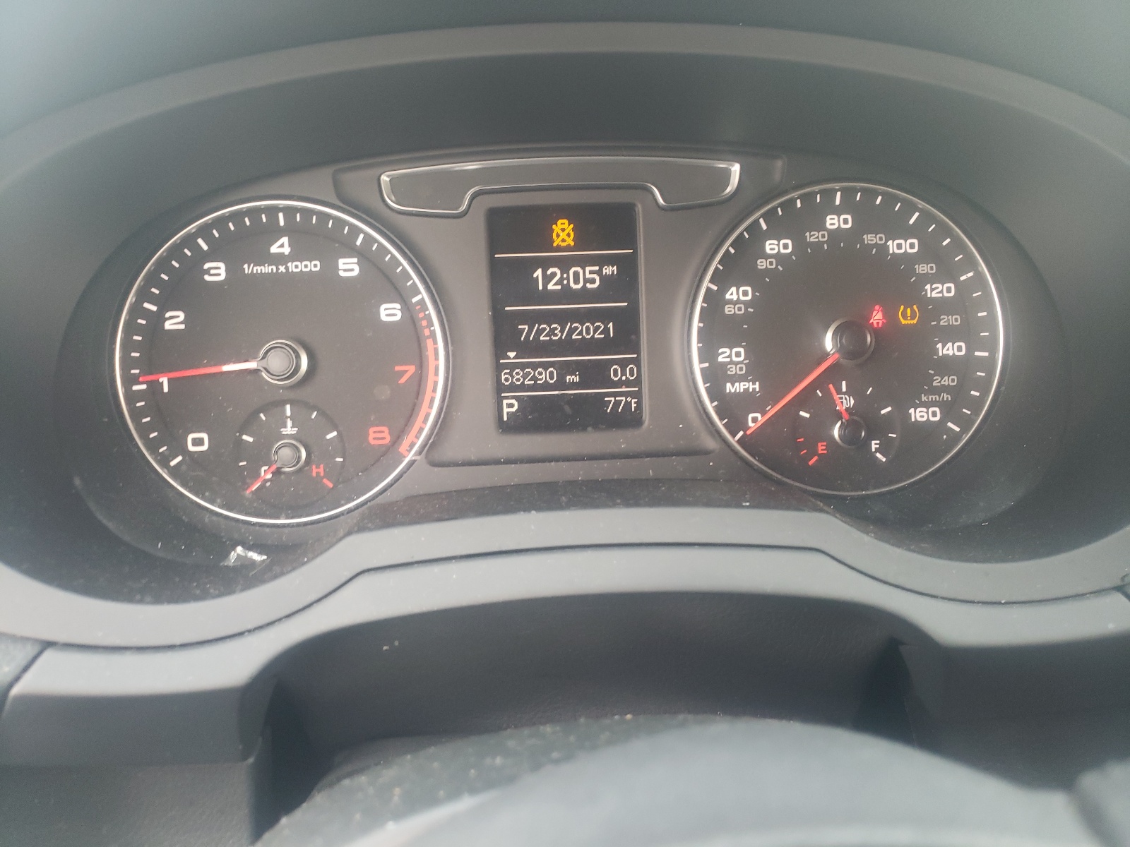Zdjęcie 8 z aukcji – 2017 AUDI Q3 PREMIUM z VIN WA1BCCFS1HR005767