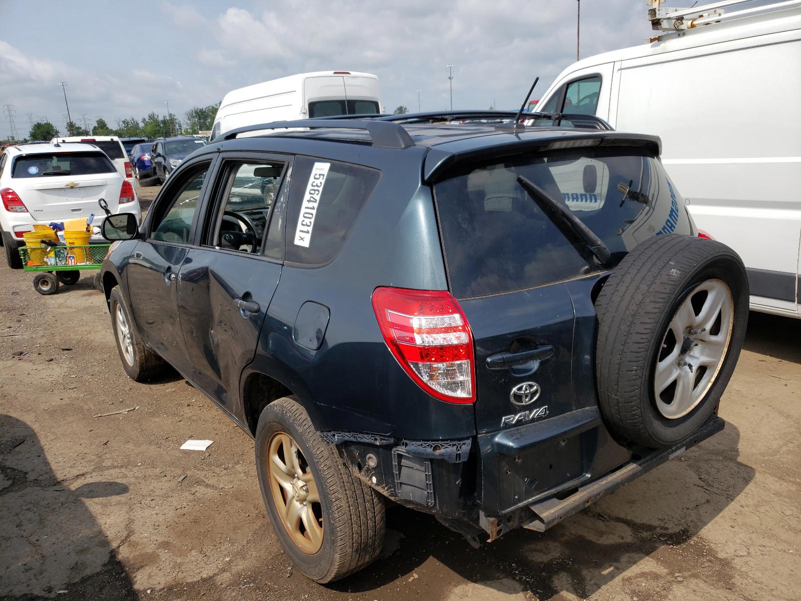 Photo 3 from auction – 2011 TOYOTA RAV4 with VIN 2T3KF4DV7BW060229