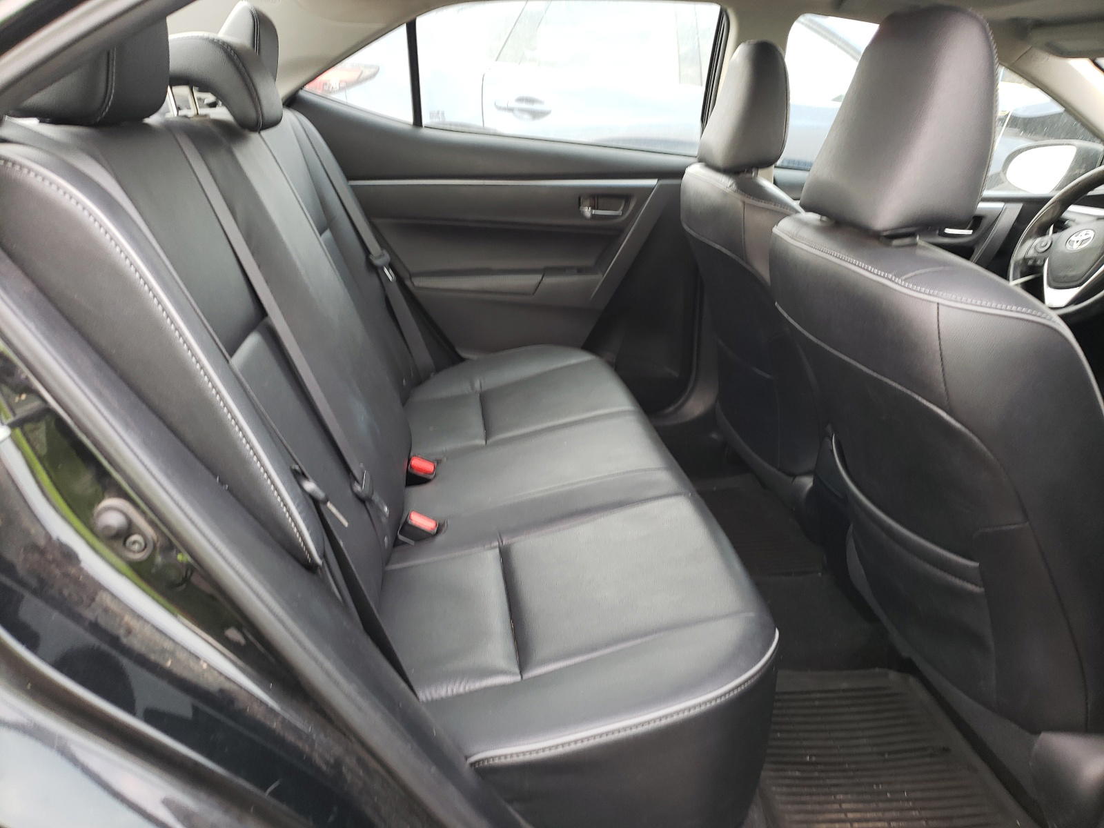 Photo 6 from auction – 2014 TOYOTA COROLLA L with VIN 2T1BURHE0EC049830