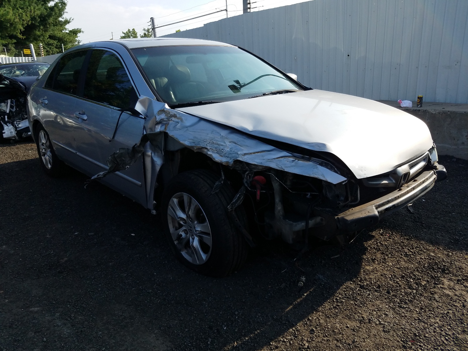 Photo 9 from auction – 2003 HONDA ACCORD EX with VIN JHMCM56643C028931