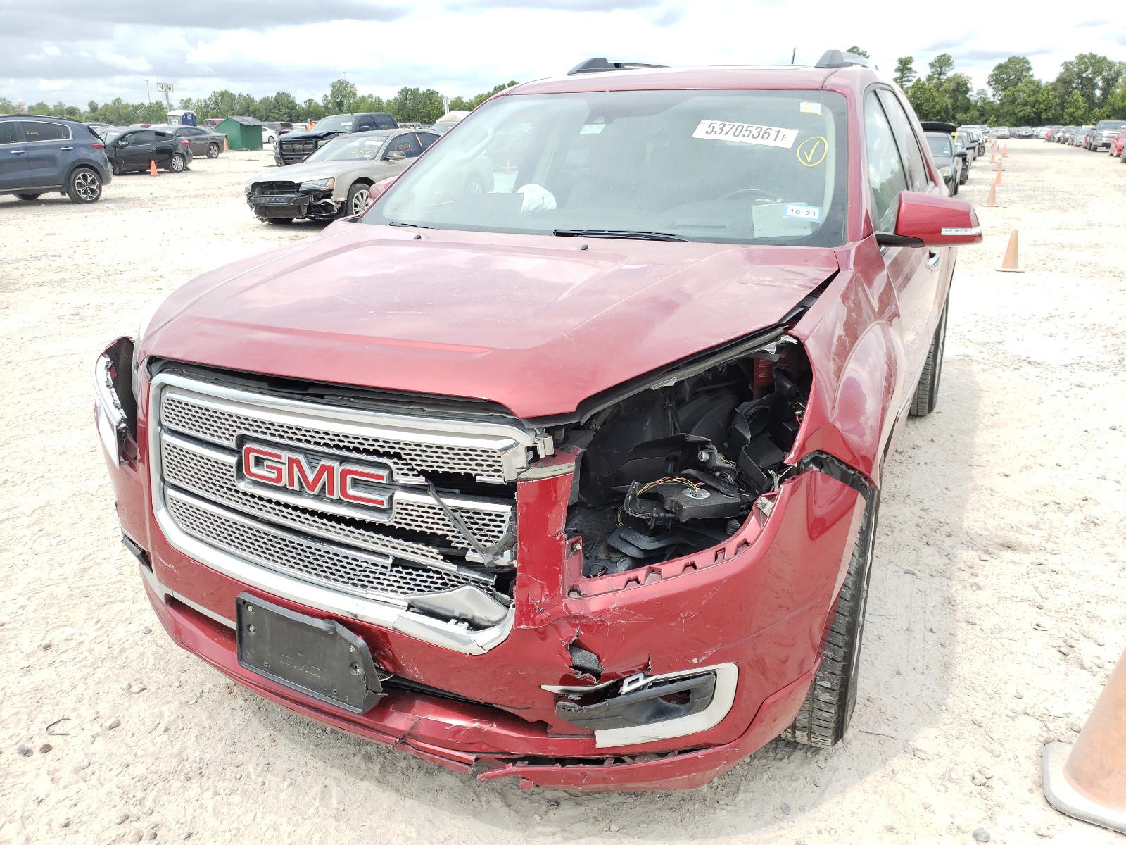 Photo 9 from auction – 2014 GMC ACADIA DEN with VIN 1GKKRTKD5EJ176872